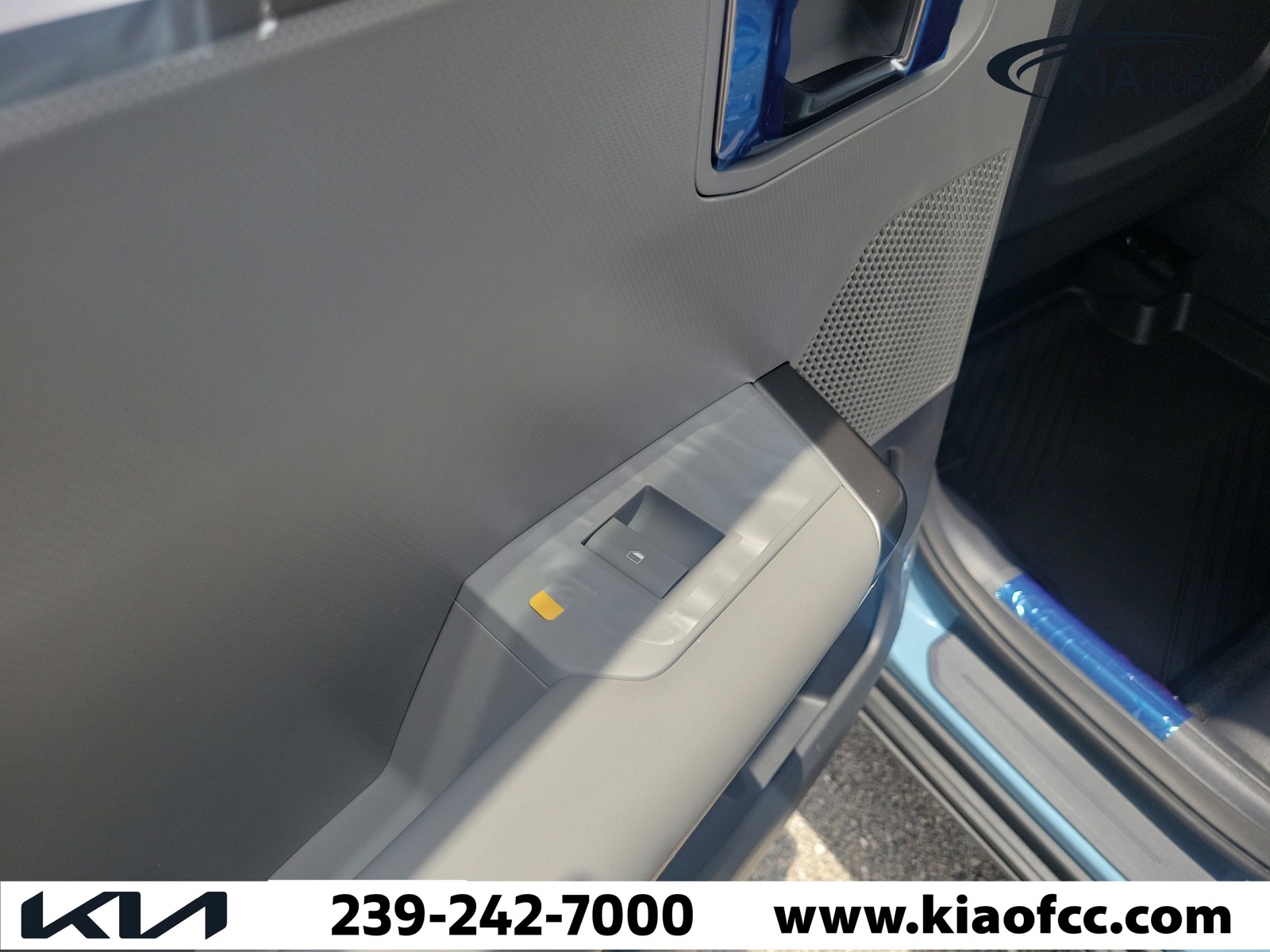 New 2027 Frost Blue Kia S image 14