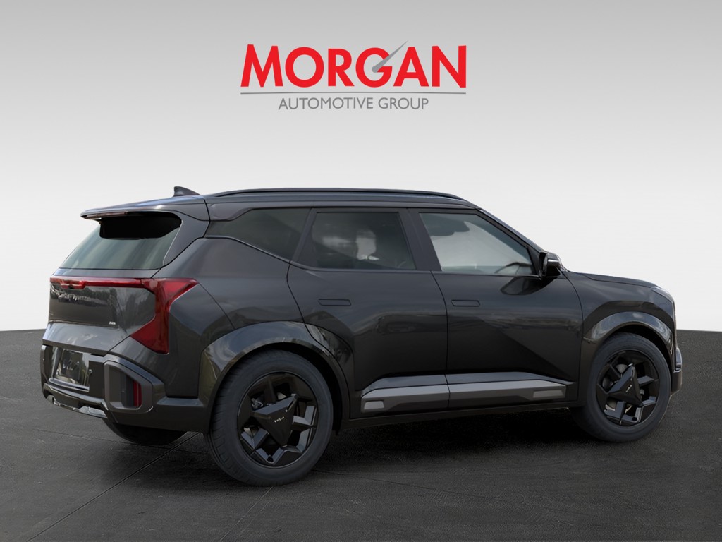 New 2027 Interstellar Gray Kia X-Line S image 6
