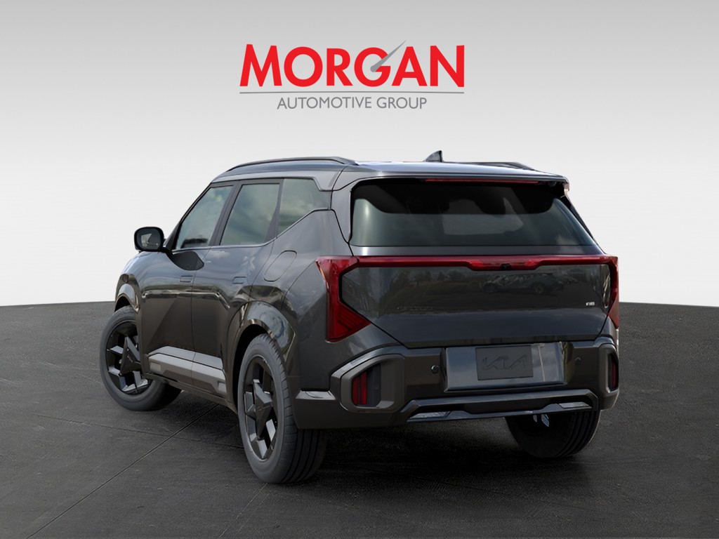 New 2027 Interstellar Gray Kia X-Line S image 4