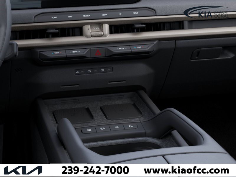 New 2027 Black / Jade Kia EX image 23