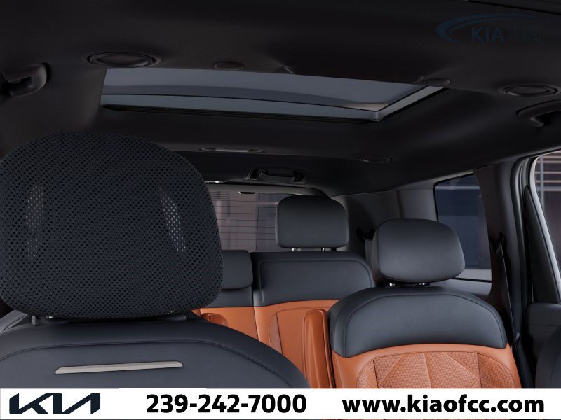 New 2027 Glacial White Pearl Kia SX image 27
