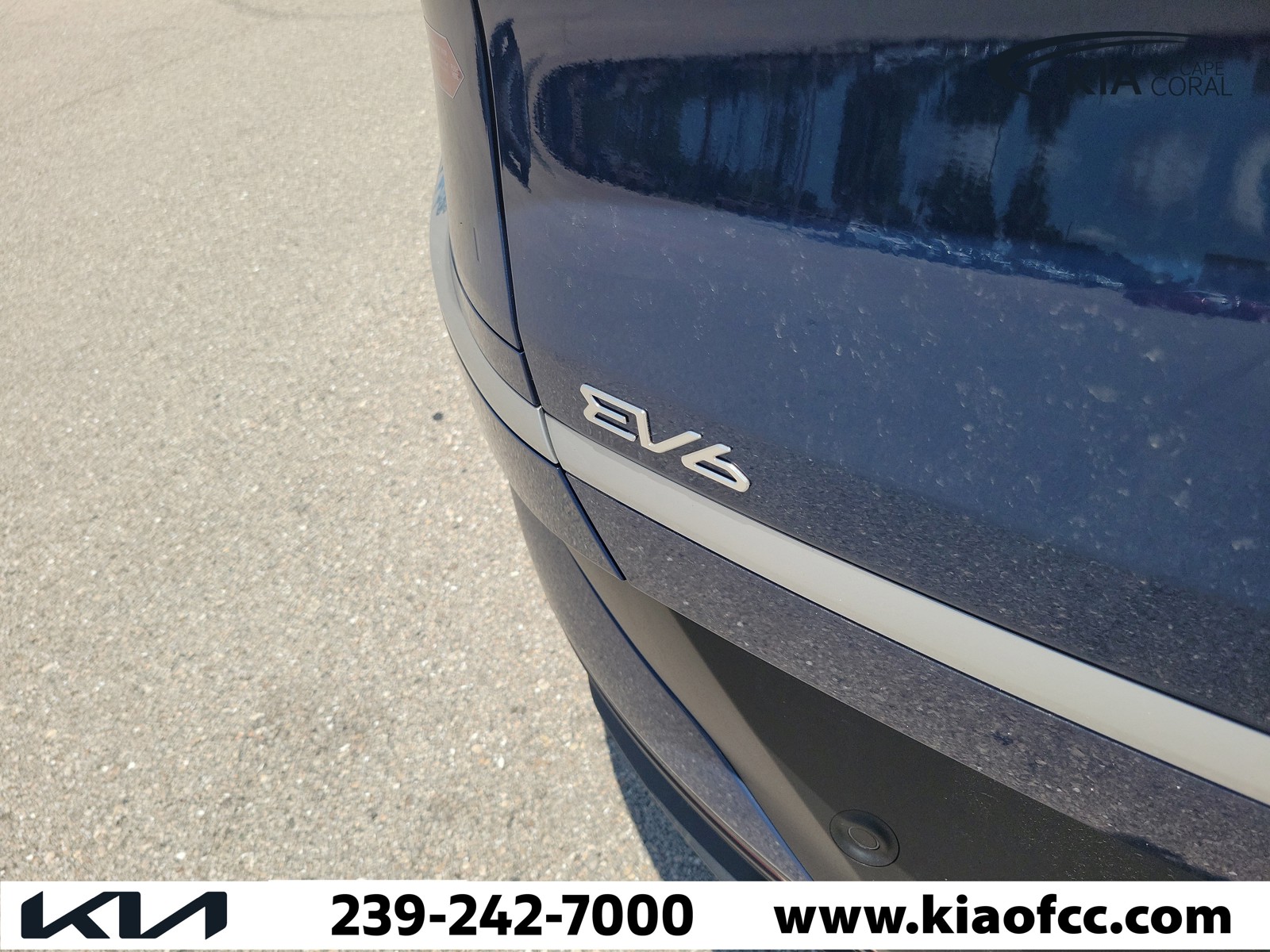 New 2026 Midnight Lake Blue Kia Light Long Range image 11