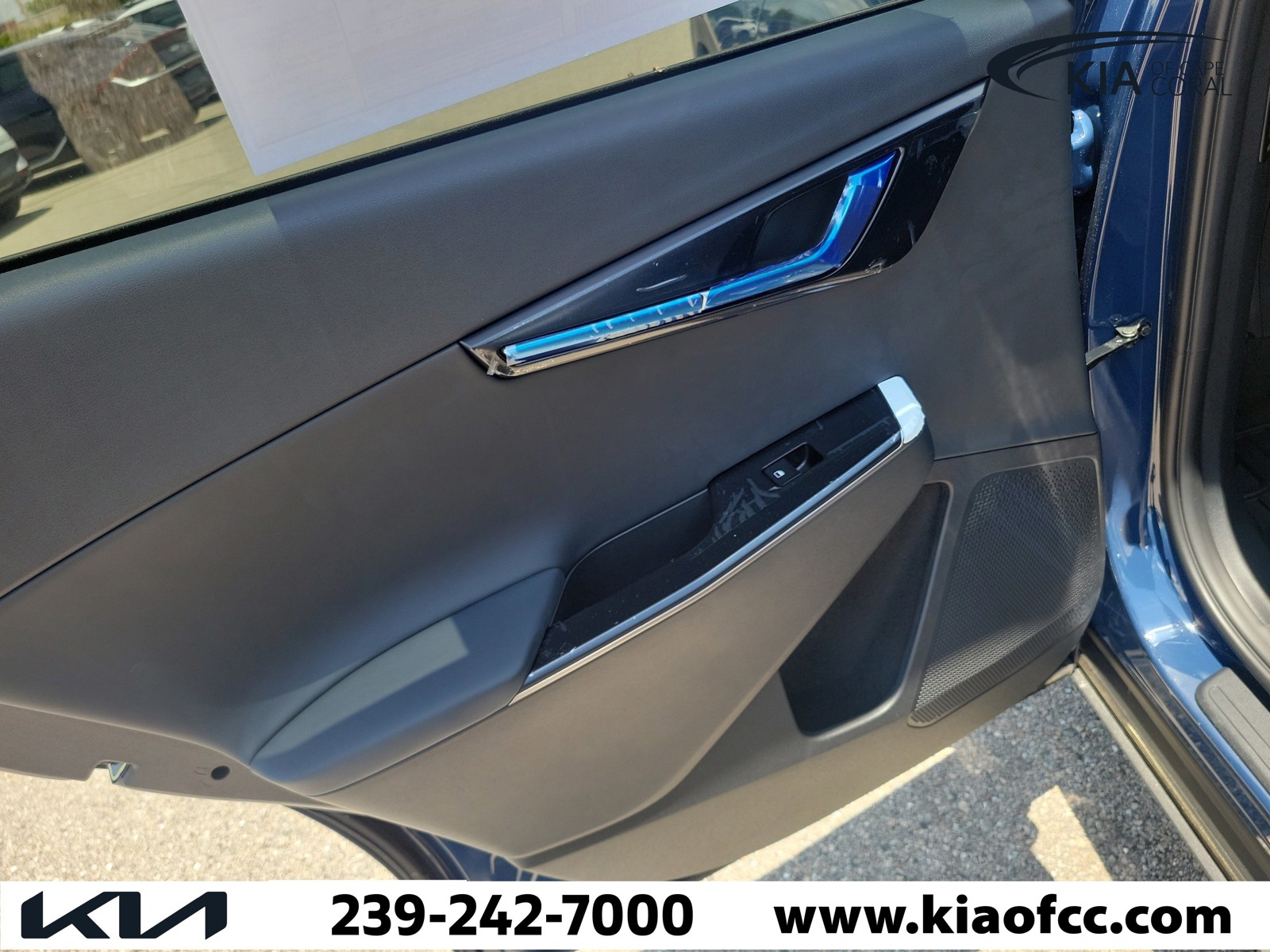 New 2026 Midnight Lake Blue Kia Light Long Range image 12
