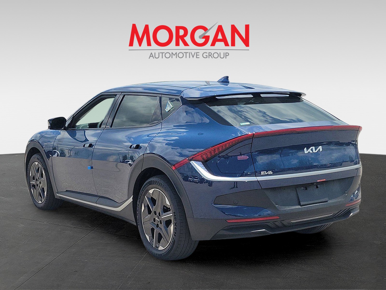 New 2026 Midnight Lake Blue Kia Light Long Range image 4