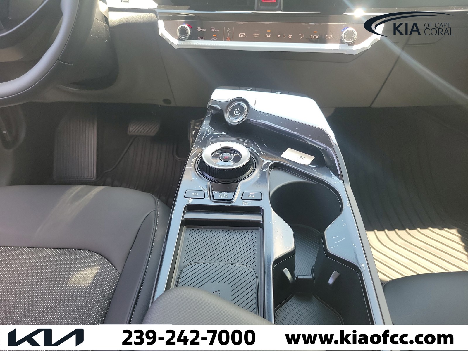 New 2026 Midnight Lake Blue Kia Light Long Range image 19