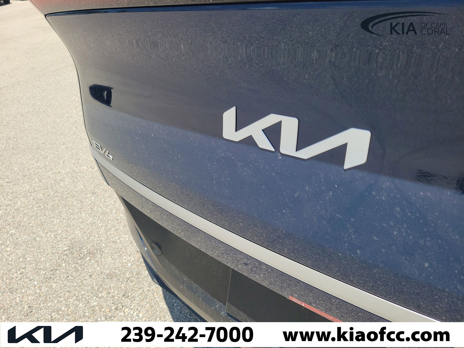 New 2026 Midnight Lake Blue Kia Light Long Range image 10
