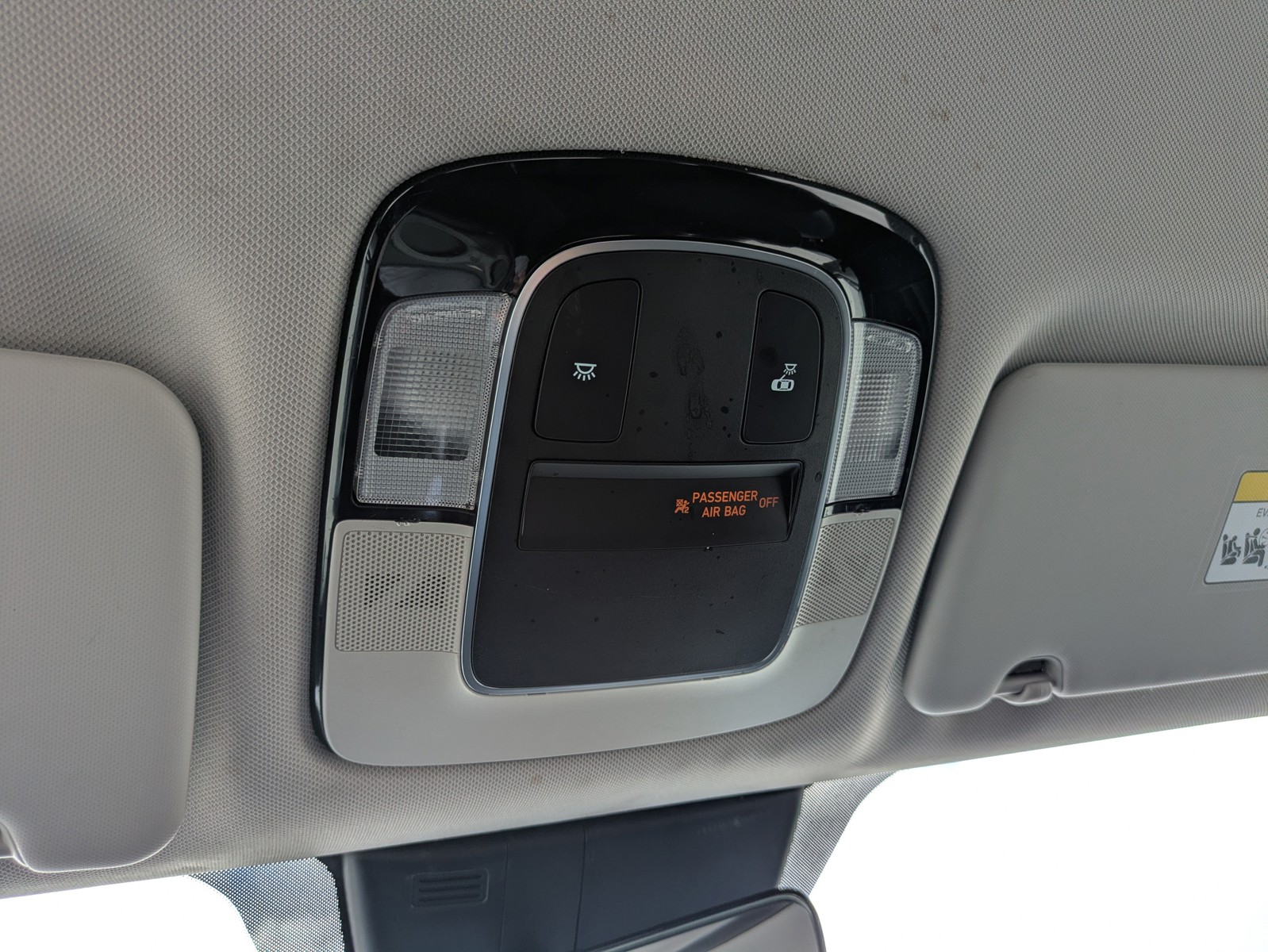Used 2023 Serenity White Pearl Hyundai SE image 31