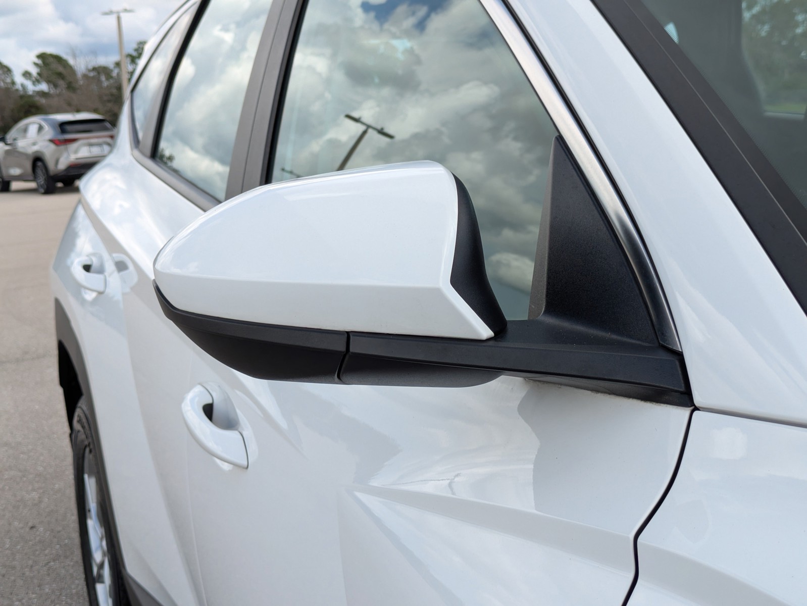 Used 2023 Serenity White Pearl Hyundai SE image 12