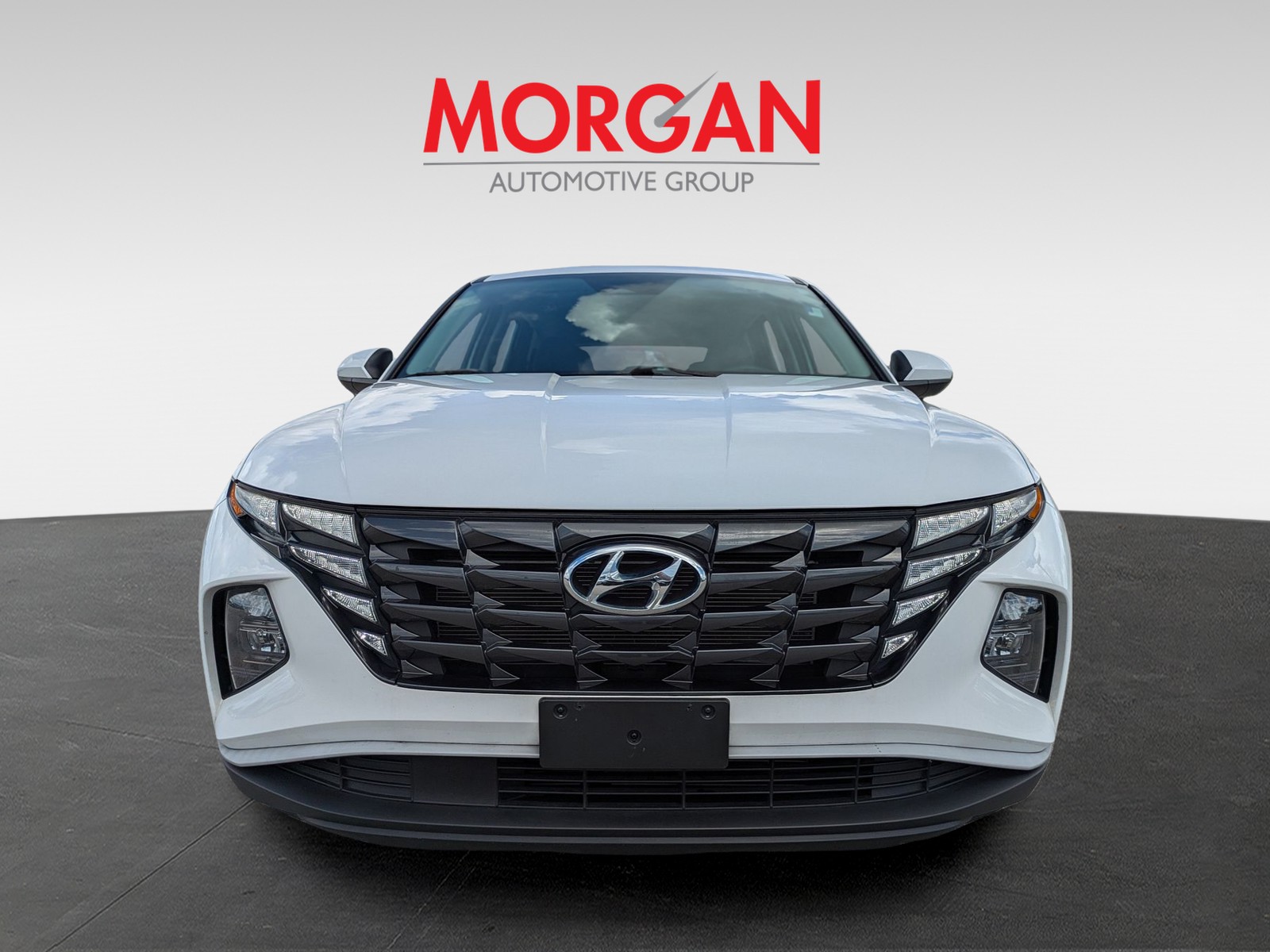 Used 2023 Serenity White Pearl Hyundai SE image 9