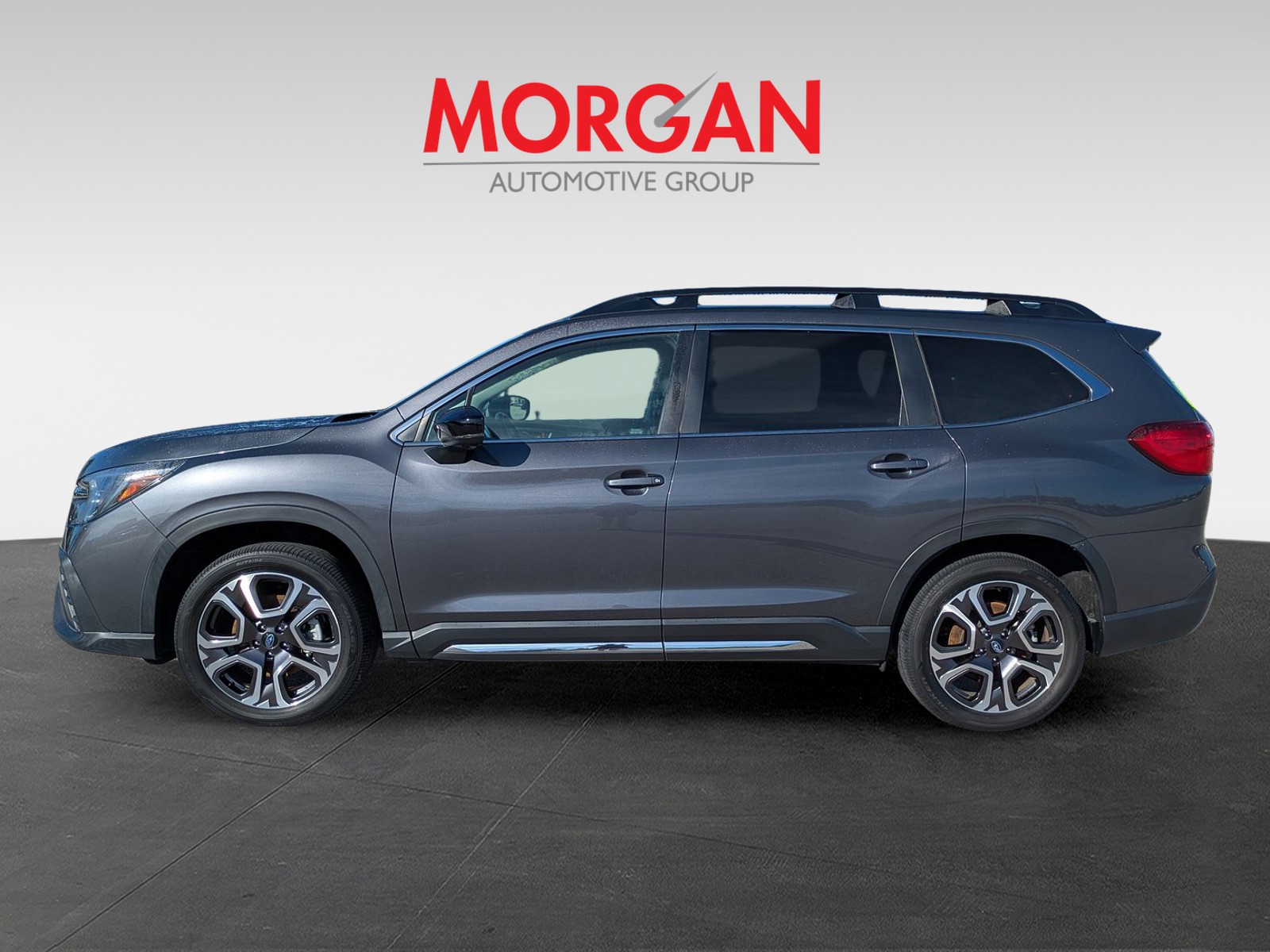 Used 2024 Magnetite Gray Metallic Subaru Limited image 7