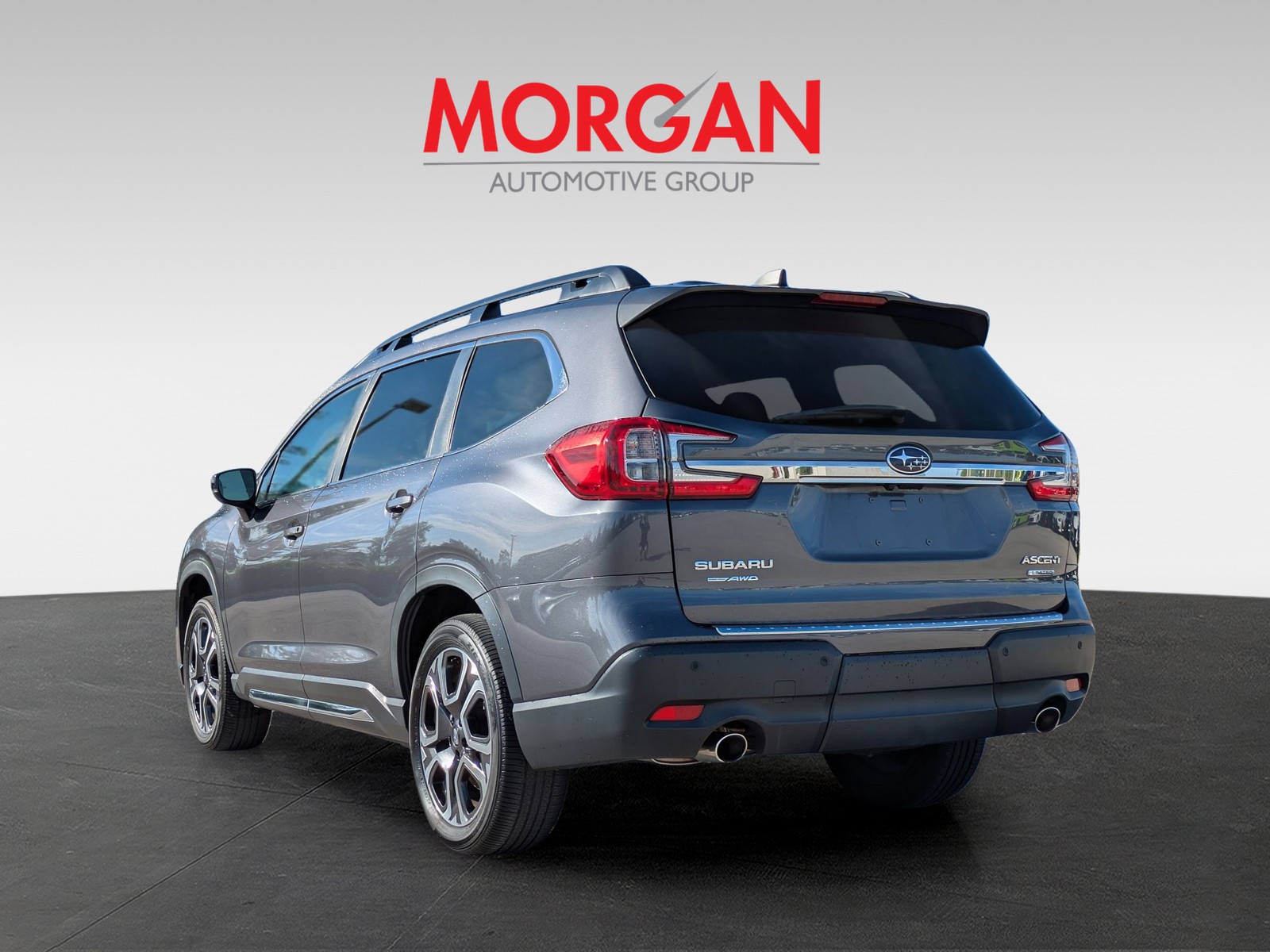 Used 2024 Magnetite Gray Metallic Subaru Limited image 6
