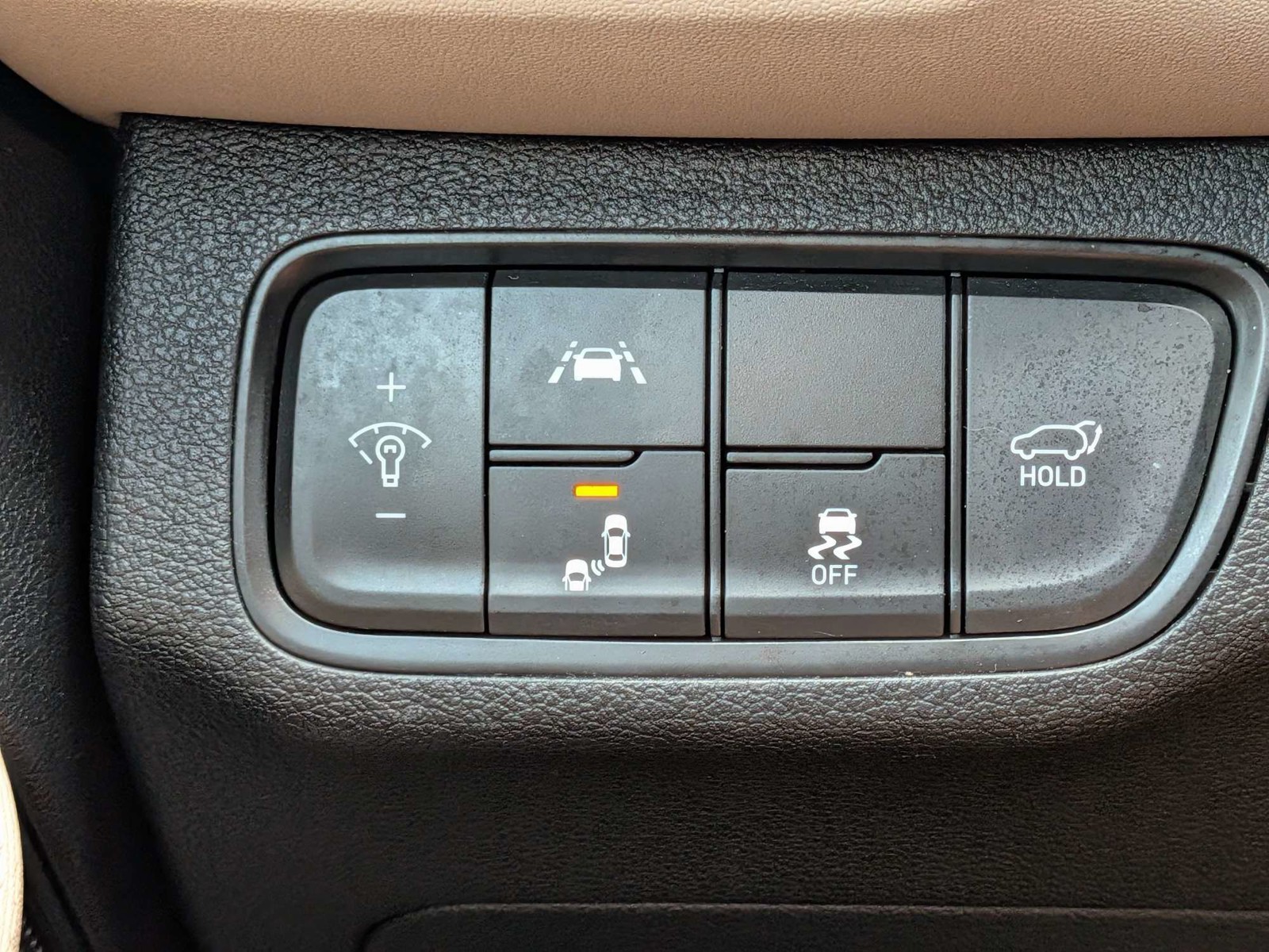 Used 2019 Earthy Bronze Hyundai SEL Plus image 30