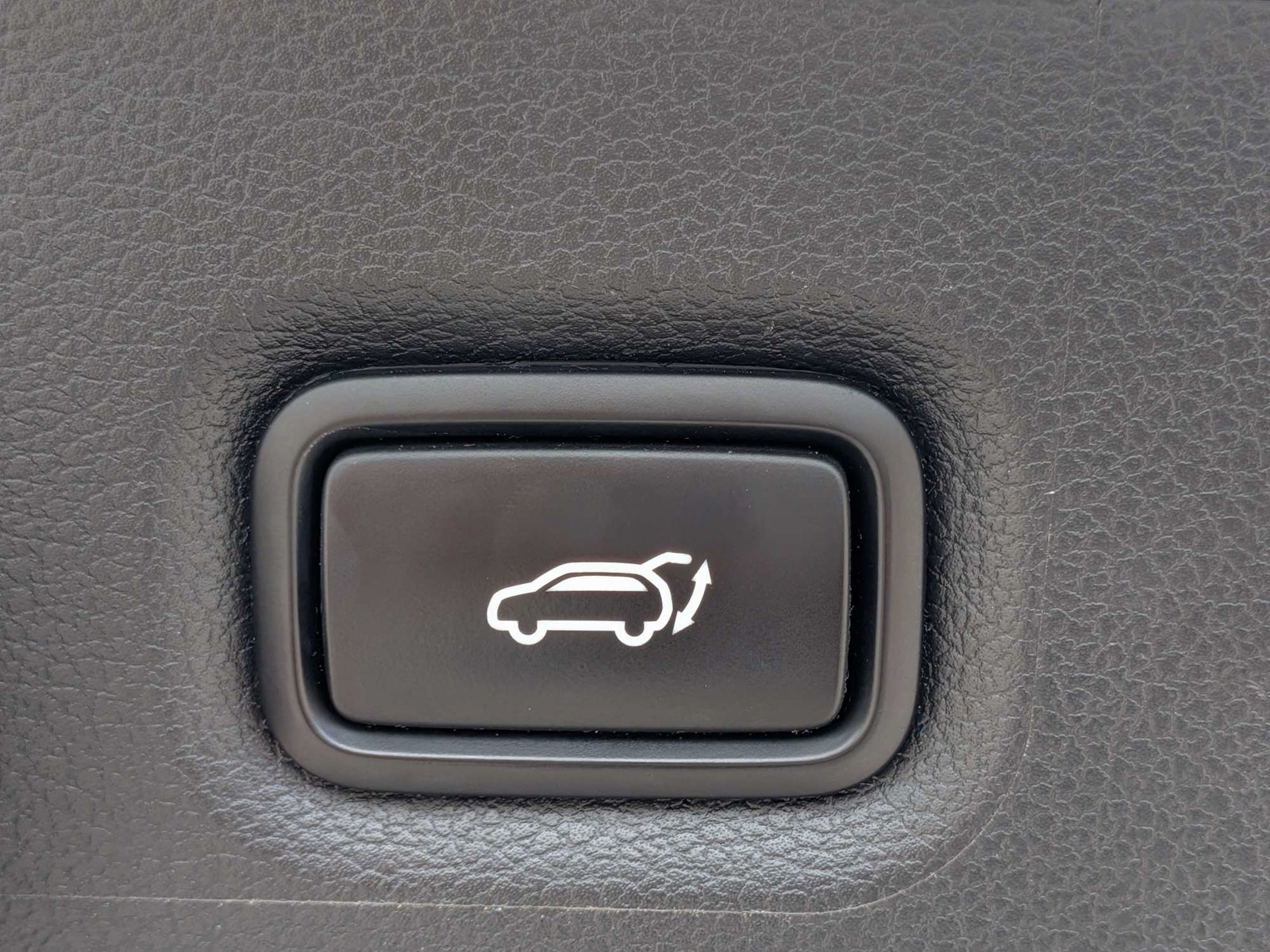 Used 2019 Earthy Bronze Hyundai SEL Plus image 16