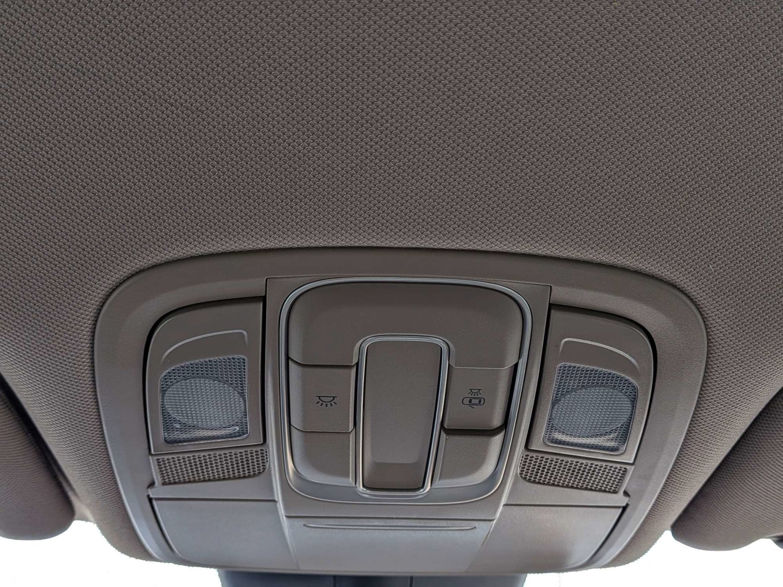 Used 2019 Earthy Bronze Hyundai SEL Plus image 24