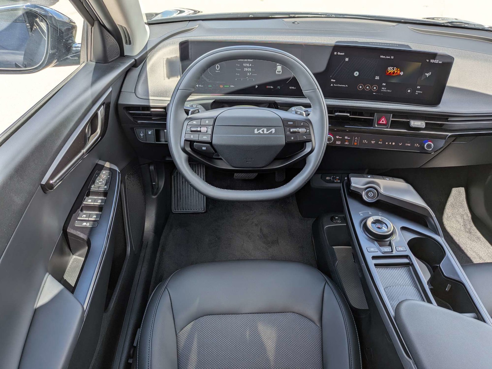 Certified Used 2025 Panthera Metal Kia Light image 20