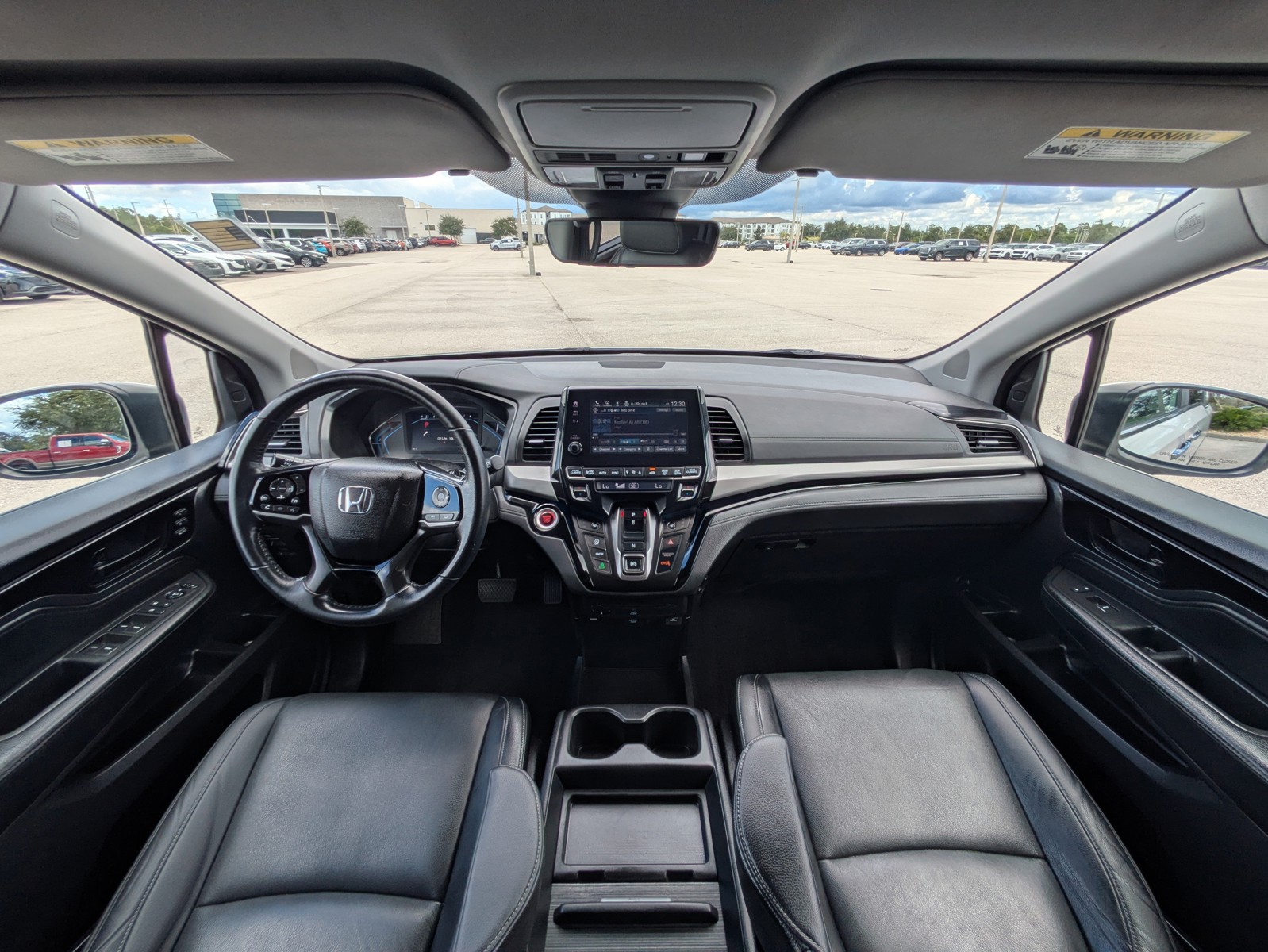Used 2022 Platinum White Honda Touring image 34