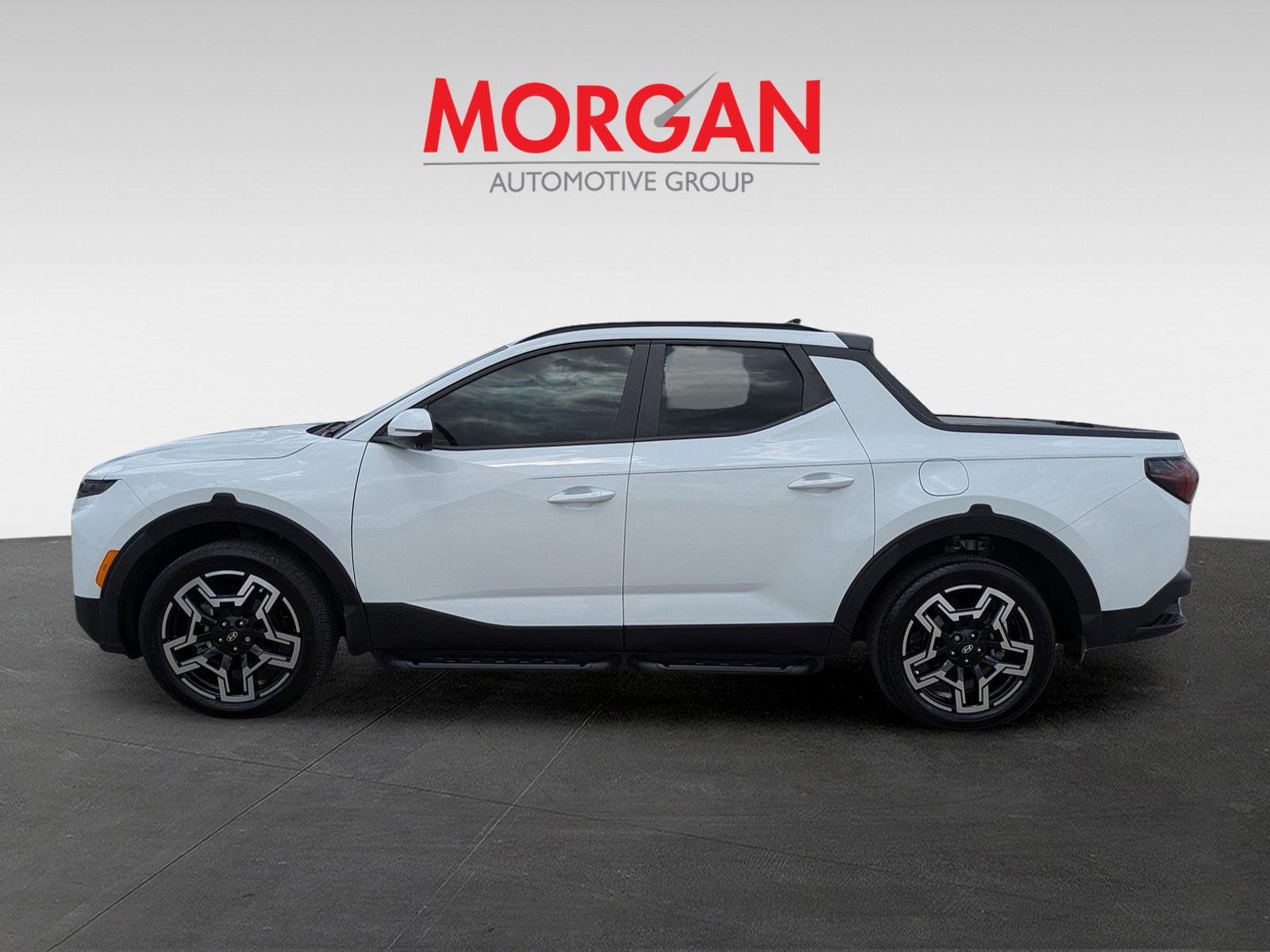 Used 2025 Atlas White Hyundai Limited image 7