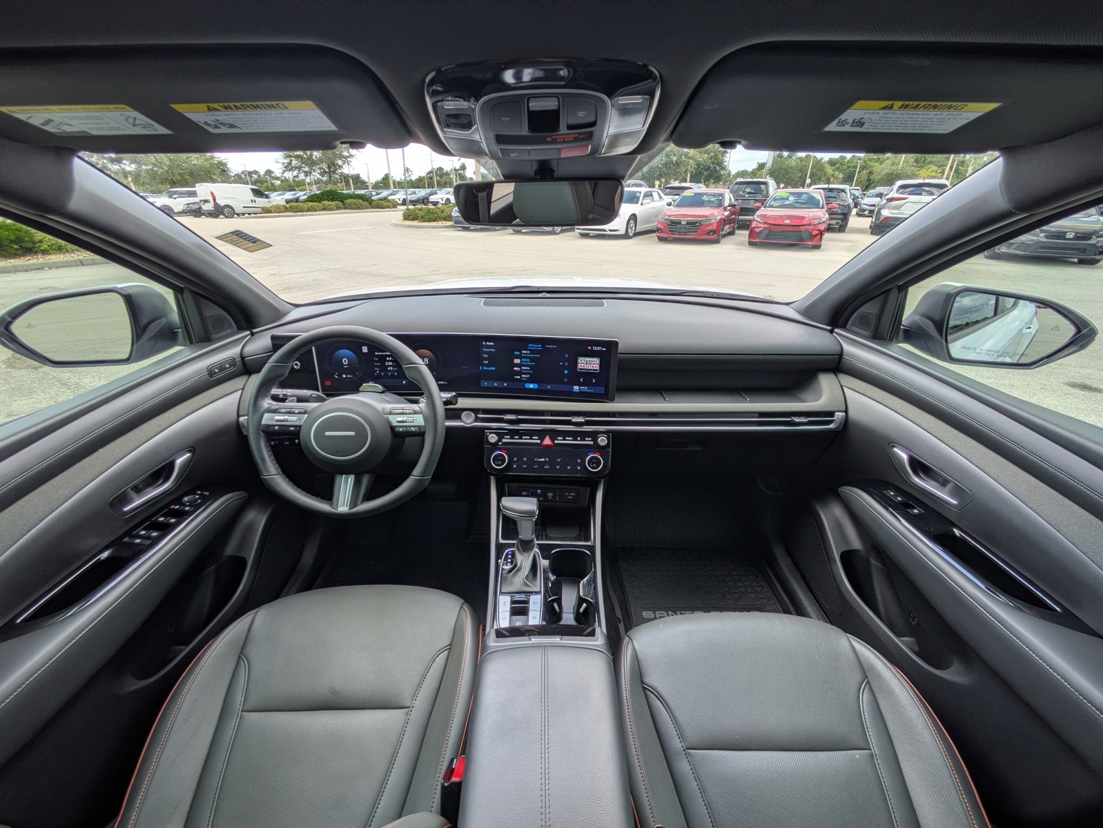 Used 2025 Atlas White Hyundai Limited image 33