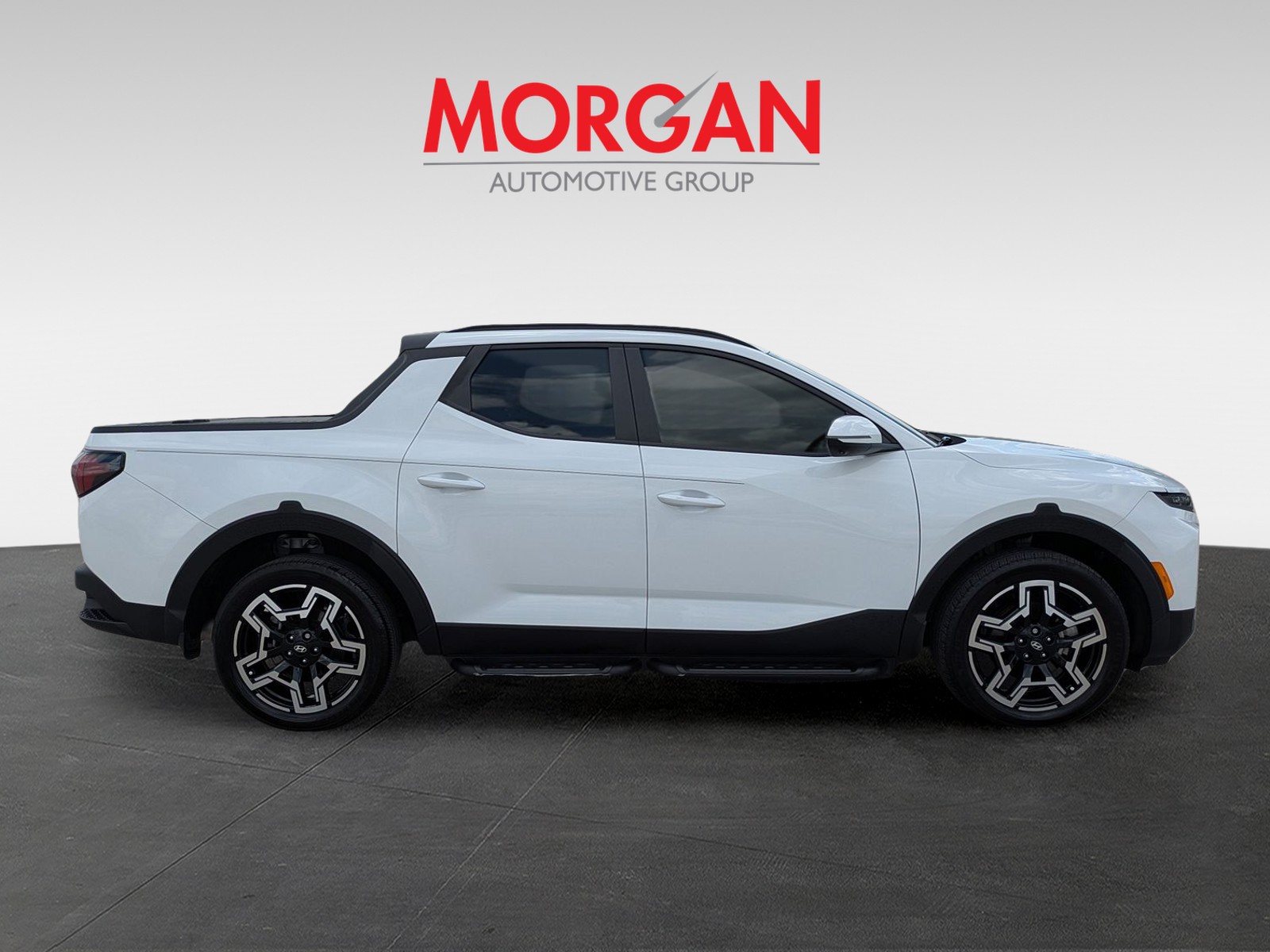 Used 2025 Atlas White Hyundai Limited image 3