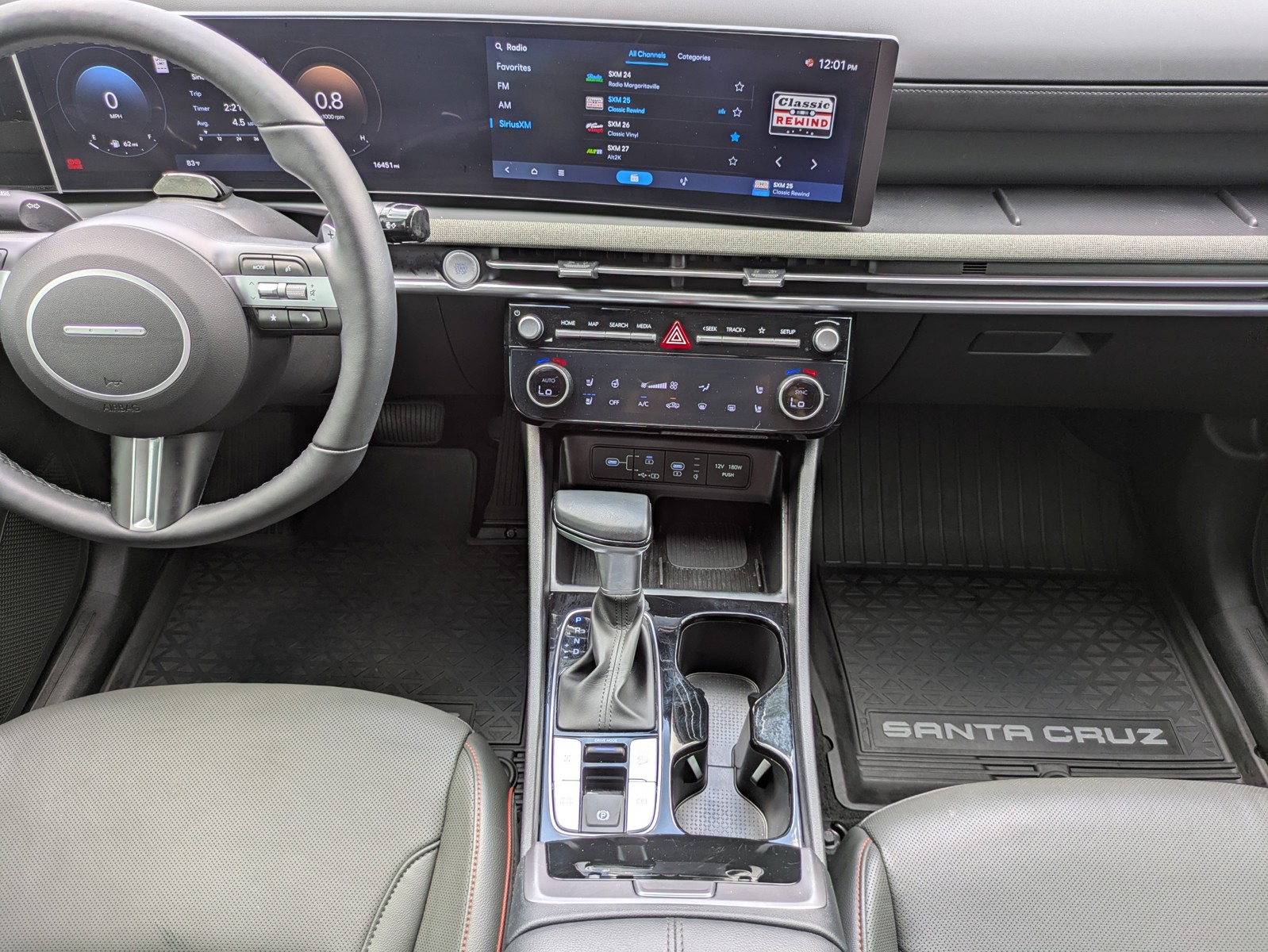 Used 2025 Atlas White Hyundai Limited image 34