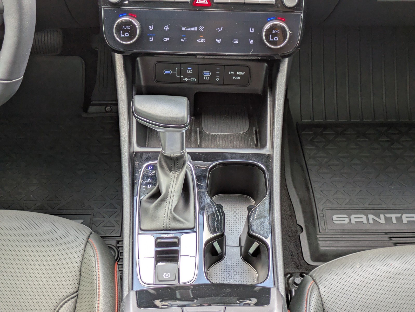 Used 2025 Atlas White Hyundai Limited image 19