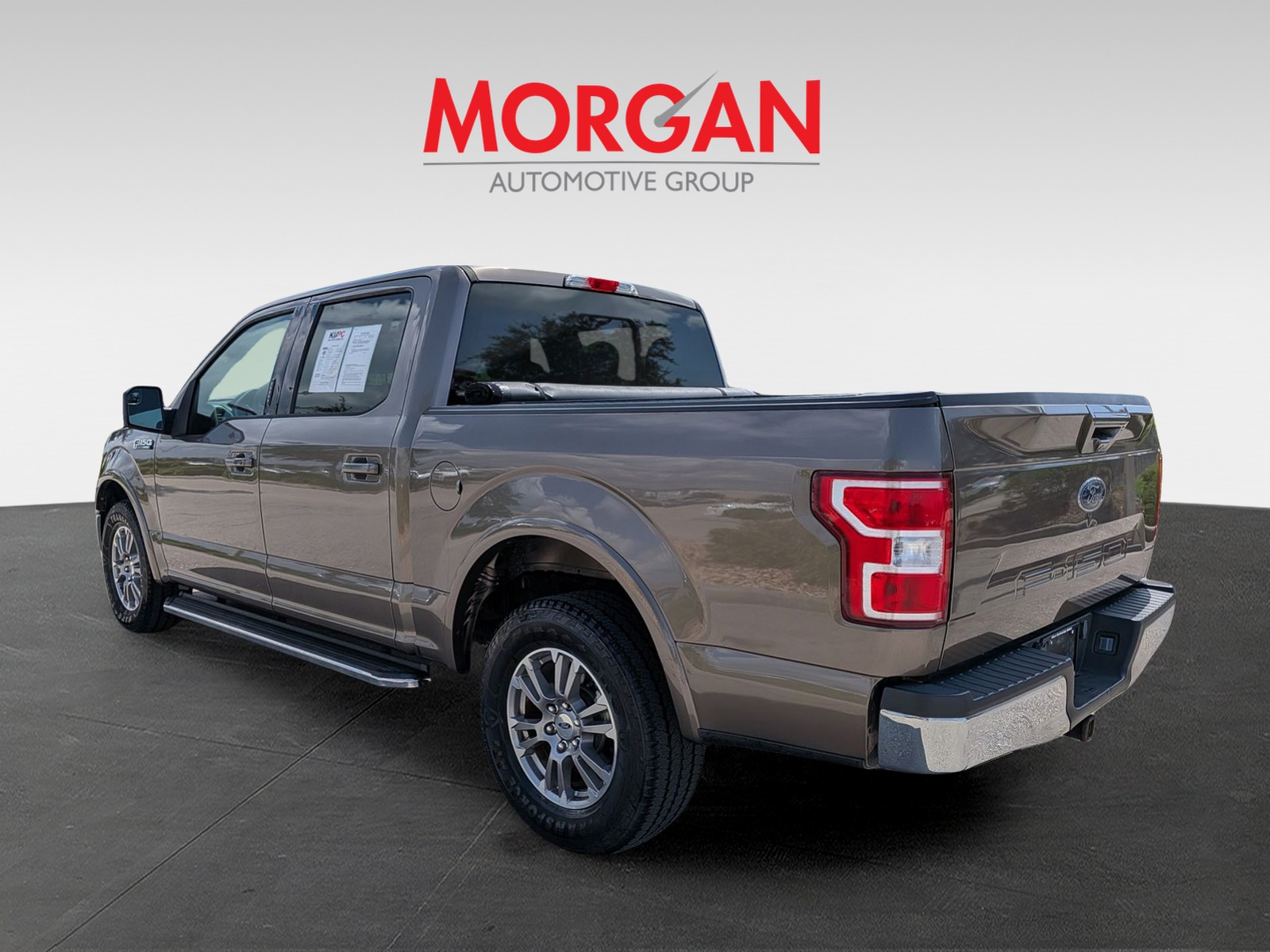 Used 2019 Stone Gray Metallic Ford LARIAT image 7