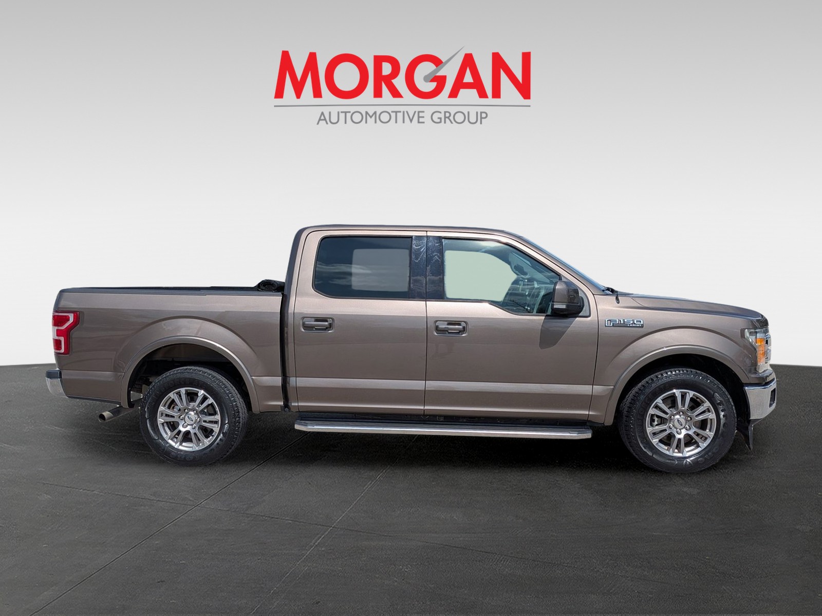 Used 2019 Stone Gray Metallic Ford LARIAT image 4