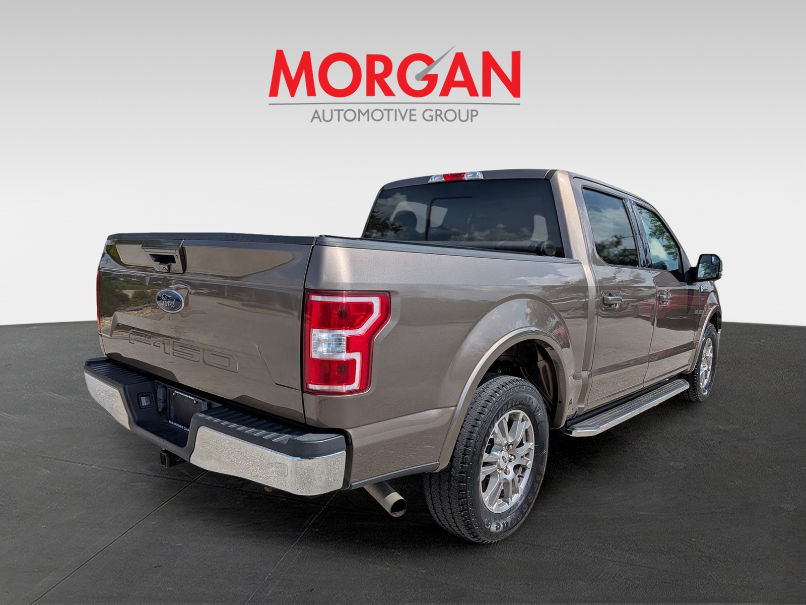 Used 2019 Stone Gray Metallic Ford LARIAT image 5