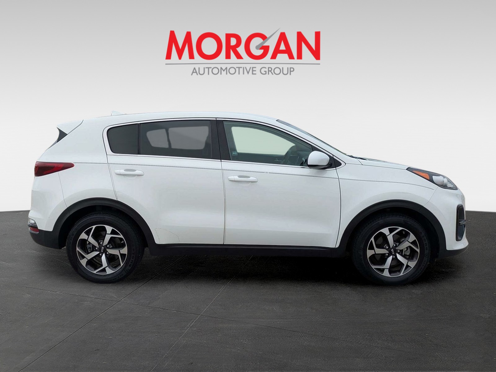 Used 2020 Clear White Kia LX image 3