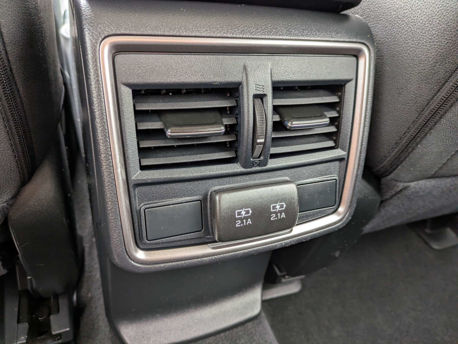 Used 2024 Crystal Black Silica Subaru Premium image 18