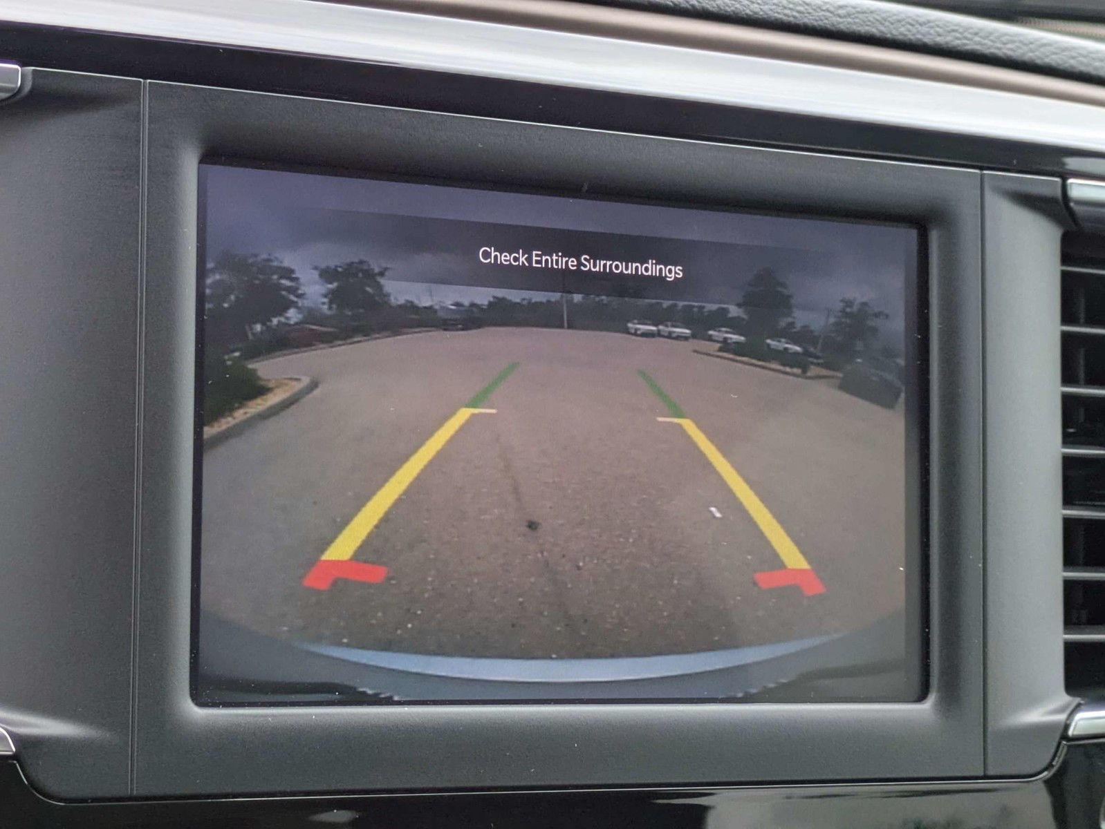 Used 2024 Silver Mist Clearcoat Chrysler LX image 26