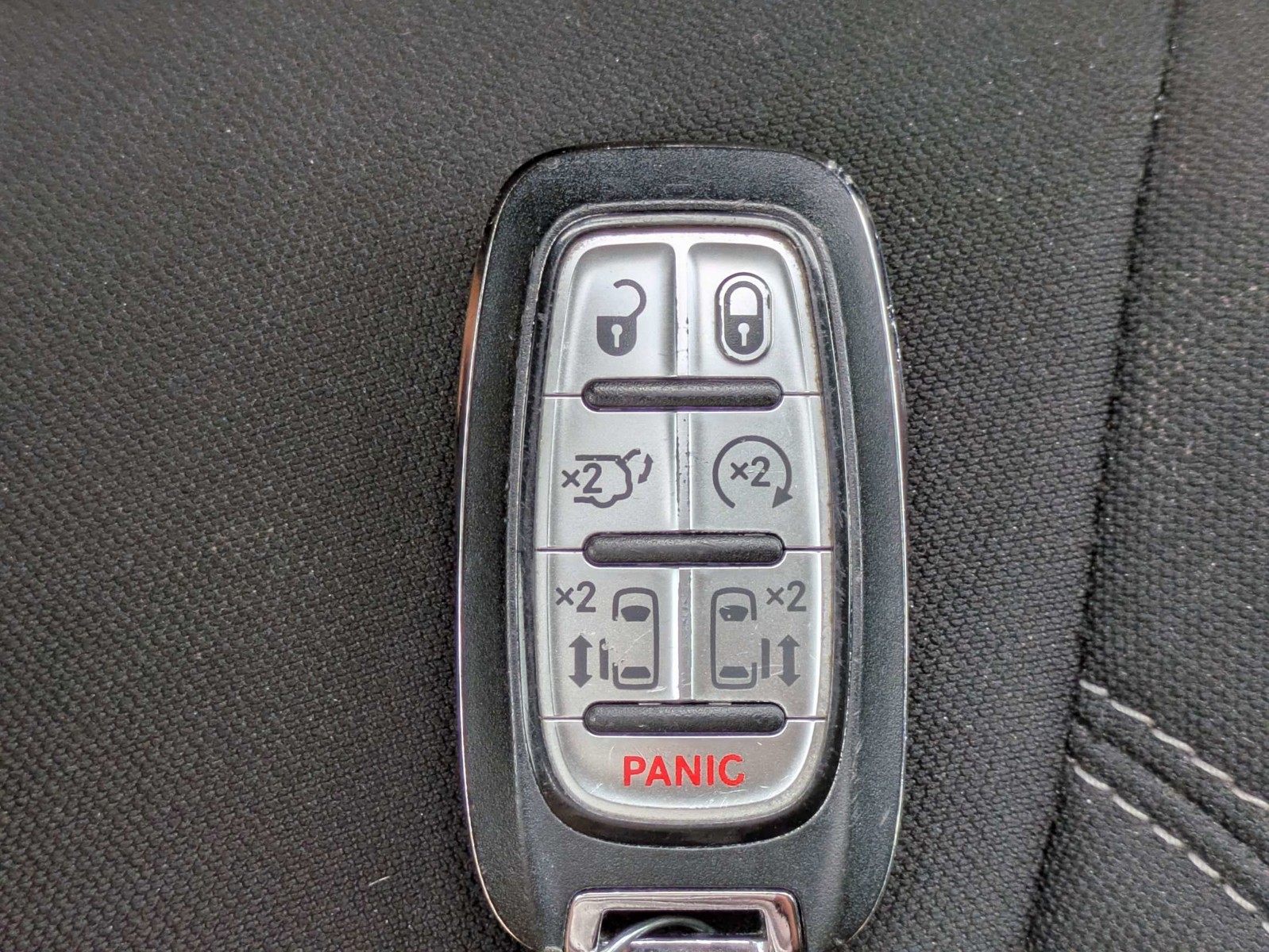 Used 2024 Silver Mist Clearcoat Chrysler LX image 38