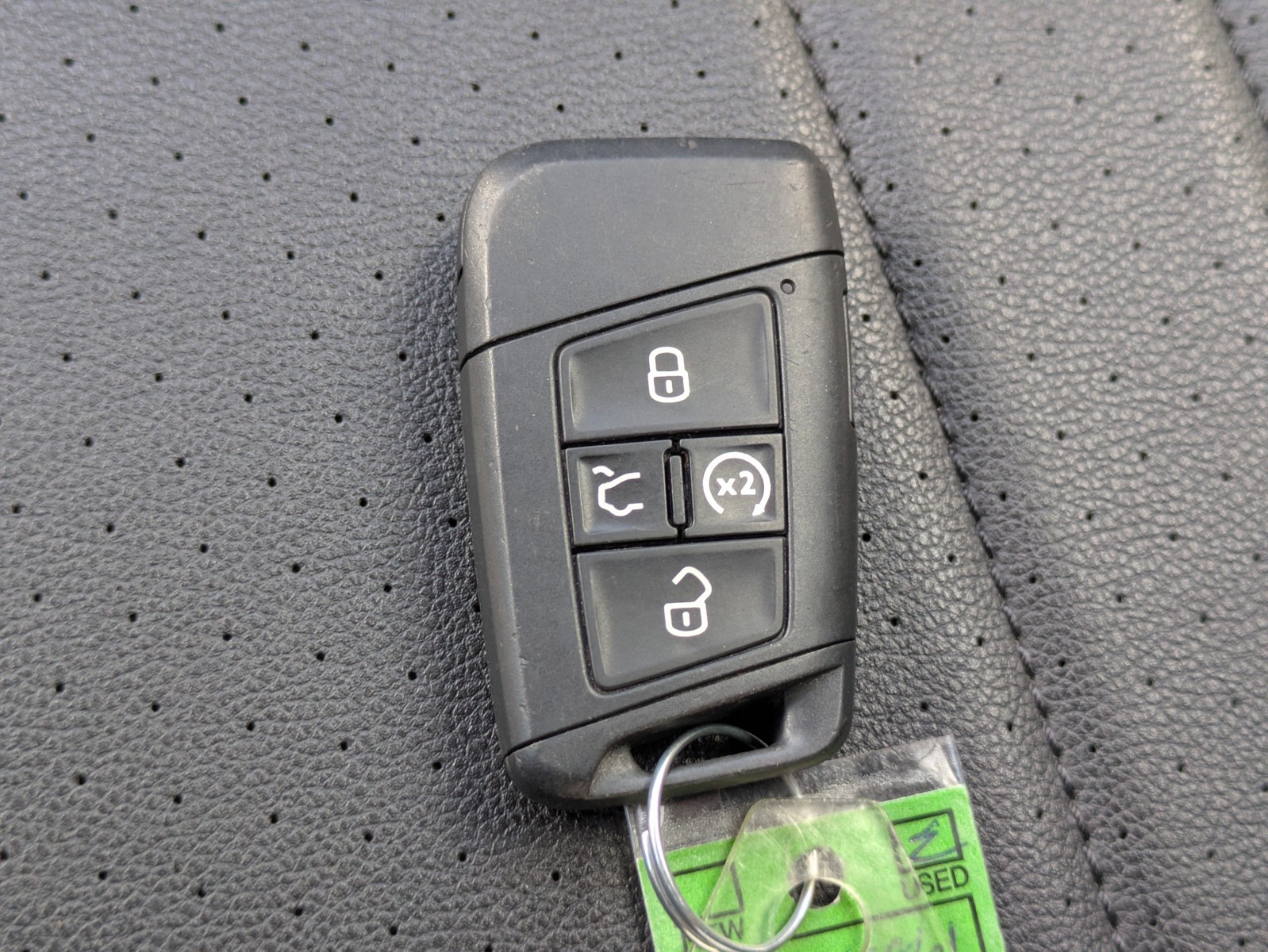 Used 2024 Pure White Volkswagen Wolfsburg Edition image 30