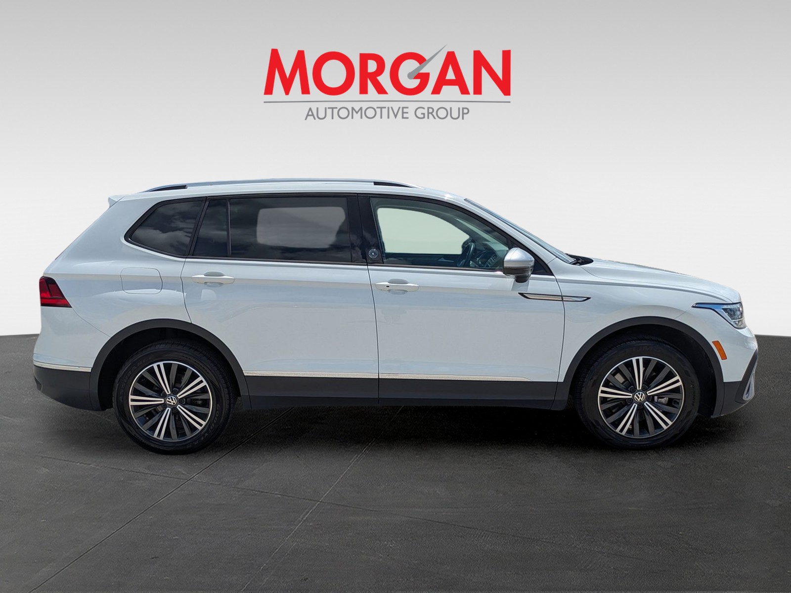 Used 2024 Pure White Volkswagen Wolfsburg Edition image 3