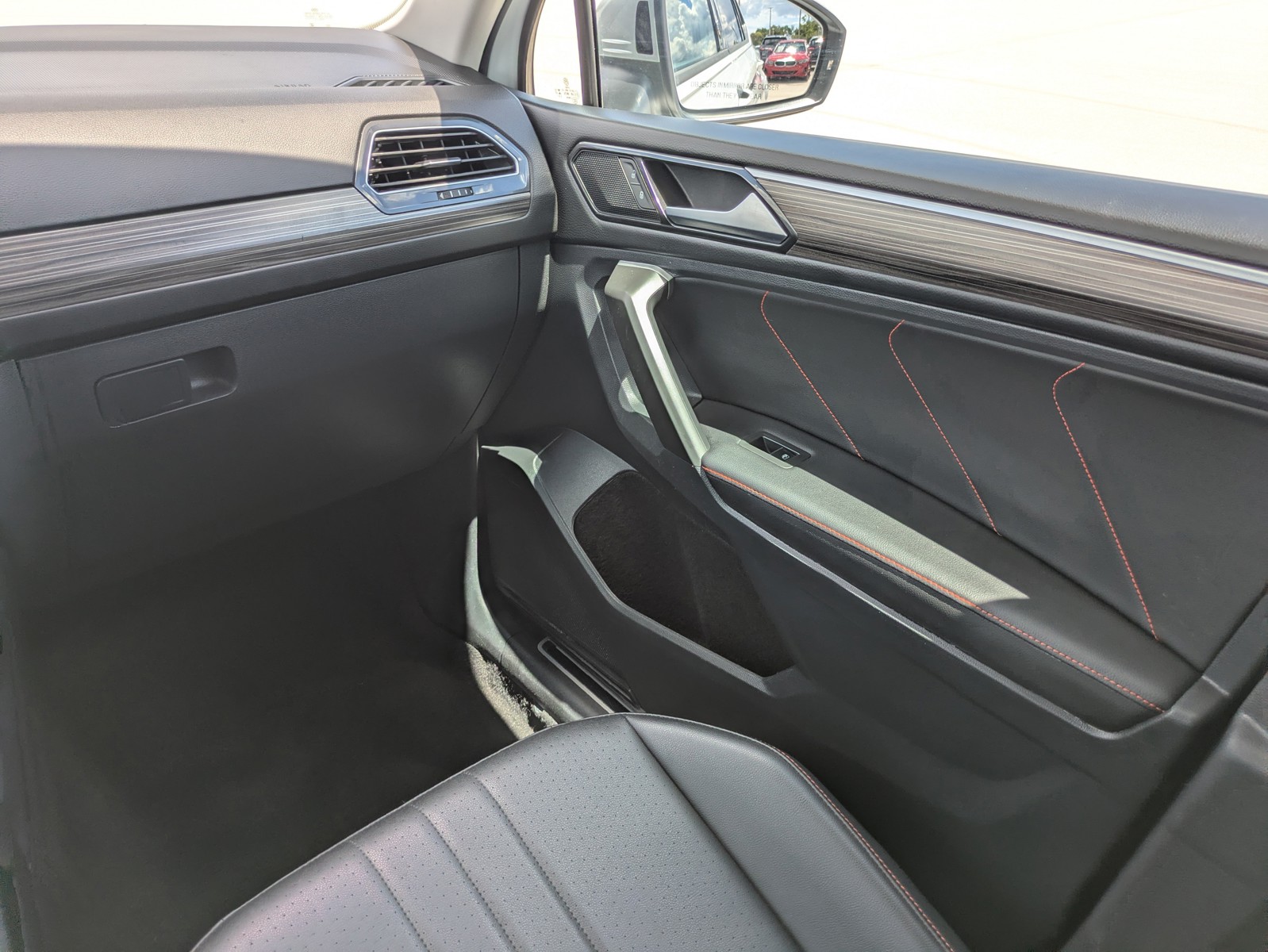 Used 2024 Pure White Volkswagen Wolfsburg Edition image 17
