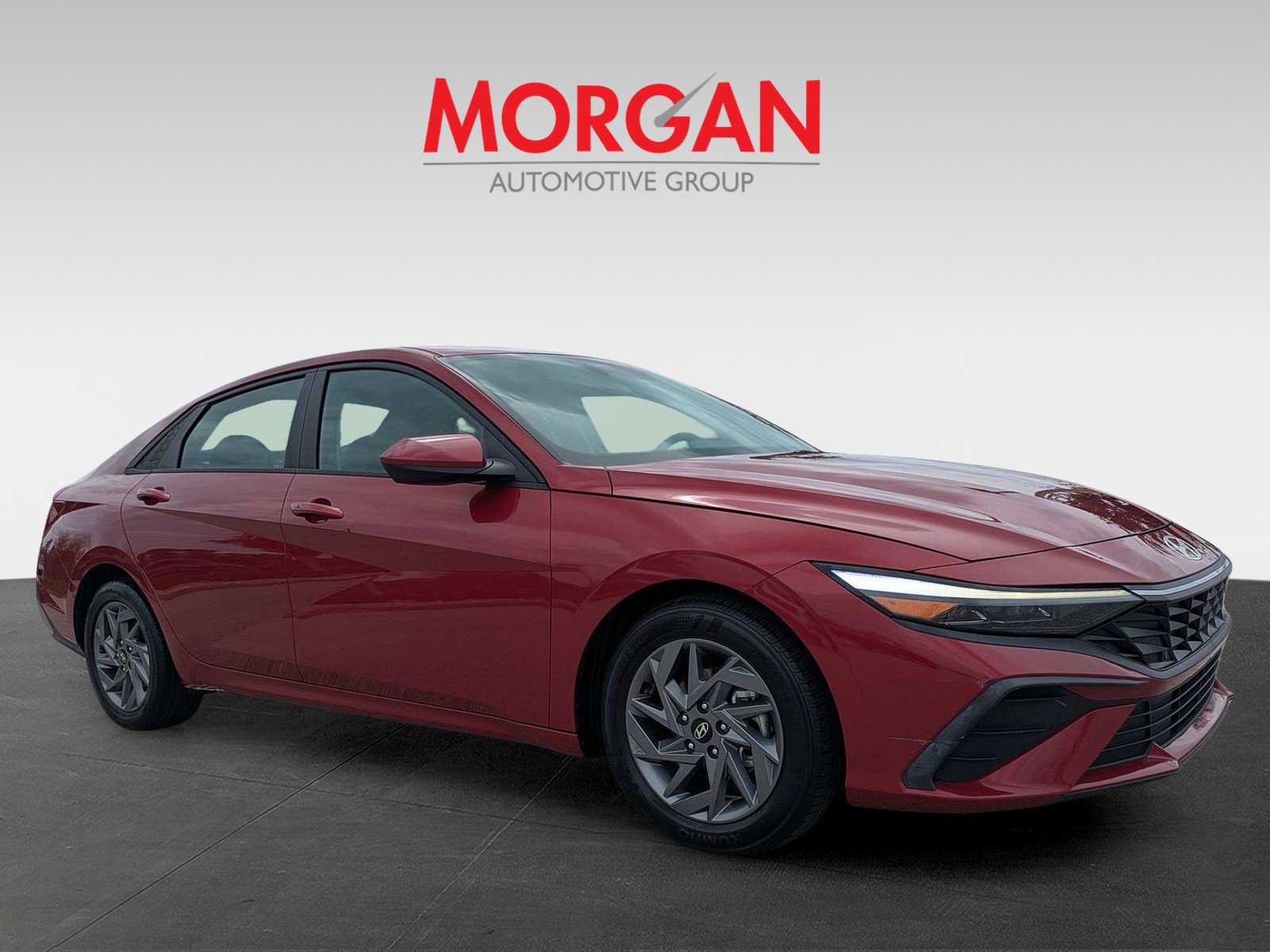 Used 2024 Ultimate Red Hyundai SEL image 2