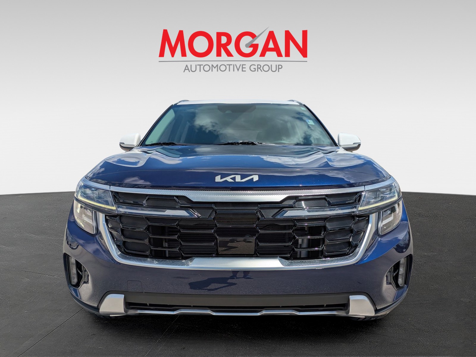 Certified Used 2024 Dark Ocean Blue/White Roof Kia SX image 9