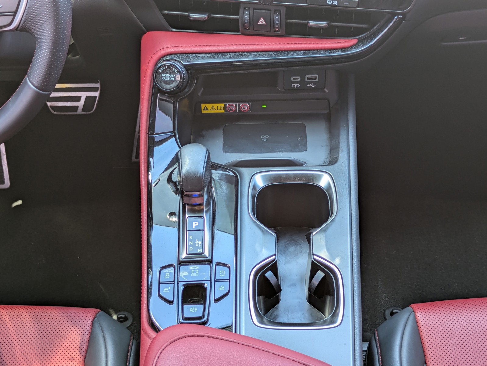 Used 2023 Obsidian Lexus NX 350 F SPORT Handling image 19