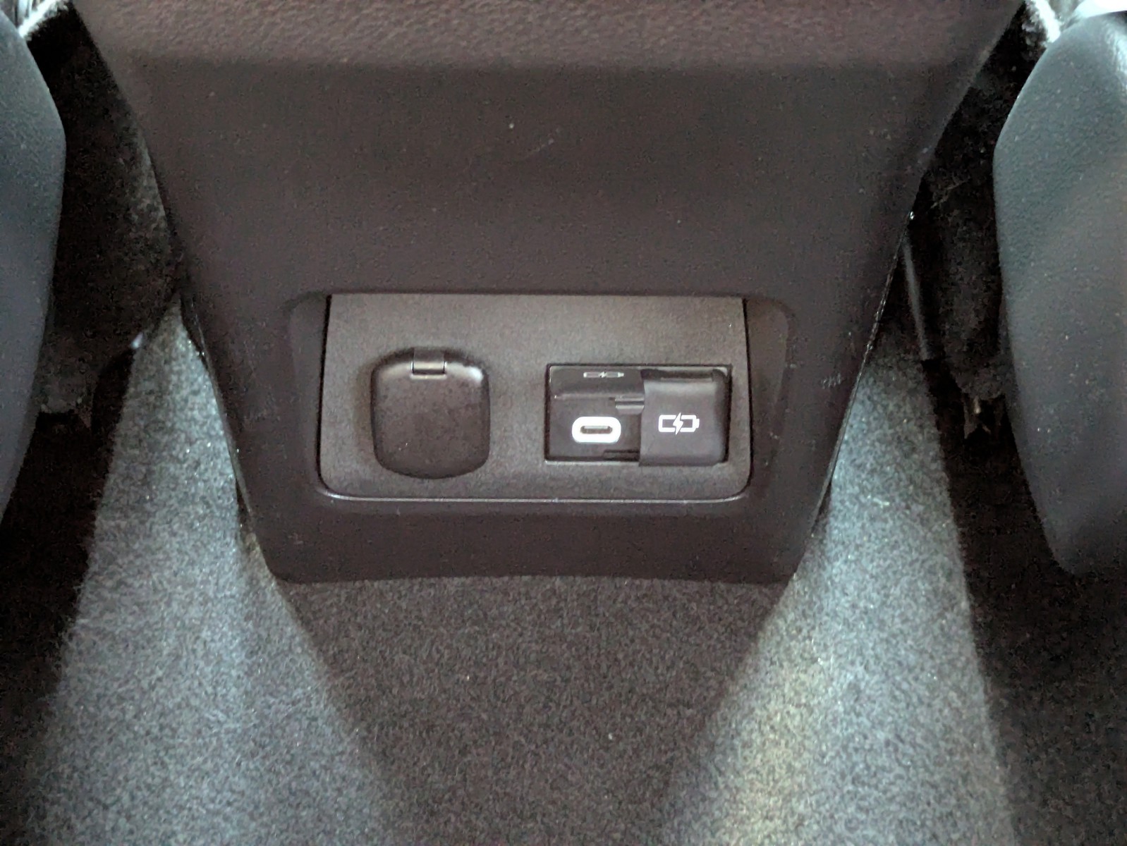 Used 2023 Obsidian Lexus NX 350 F SPORT Handling image 35