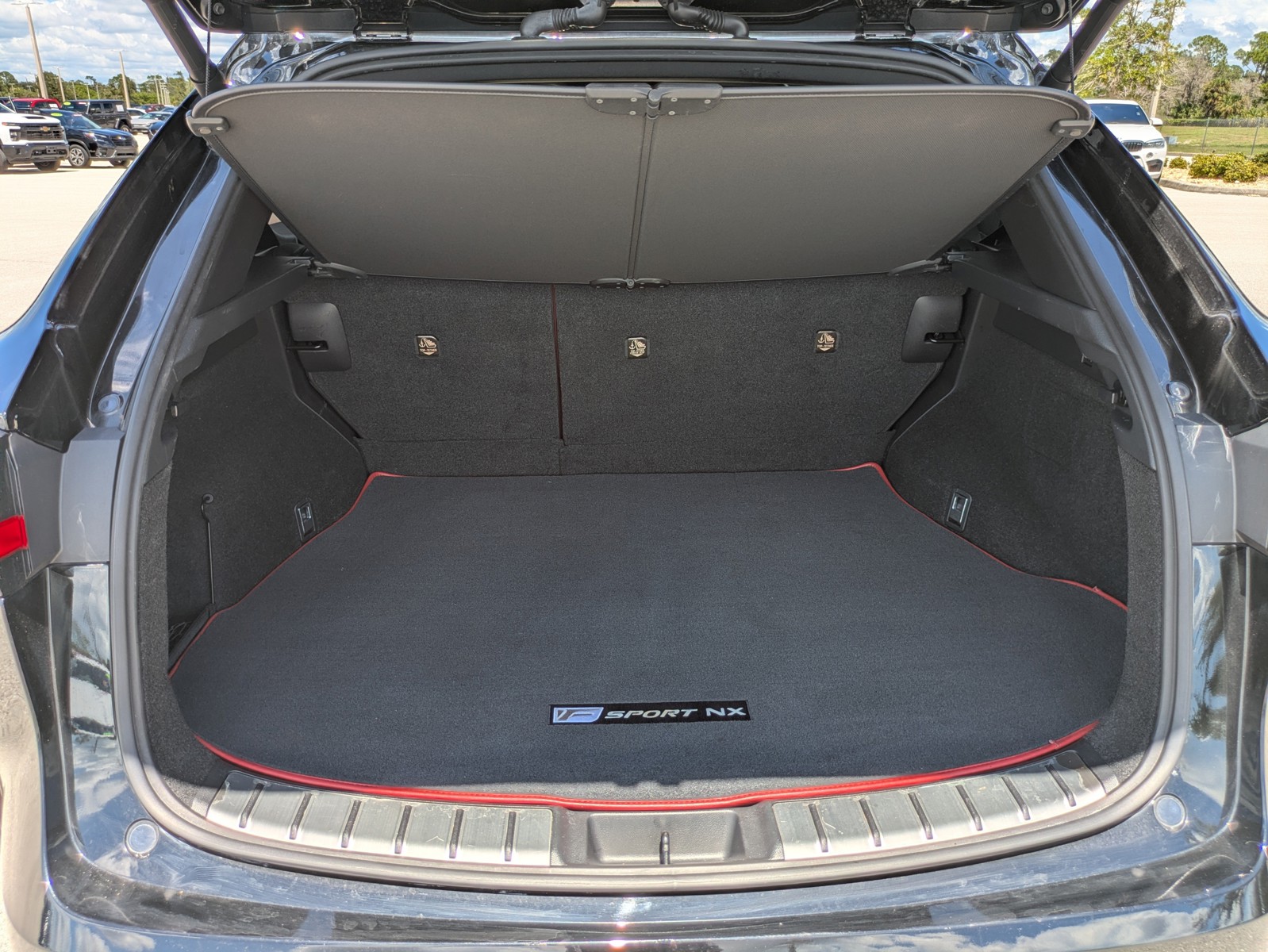 Used 2023 Obsidian Lexus NX 350 F SPORT Handling image 13