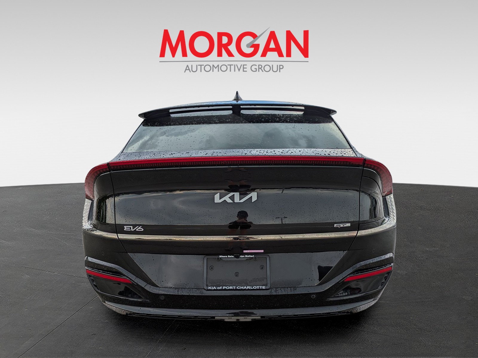 Certified Used 2024 Aurora Black Pearl Kia GT-Line image 5