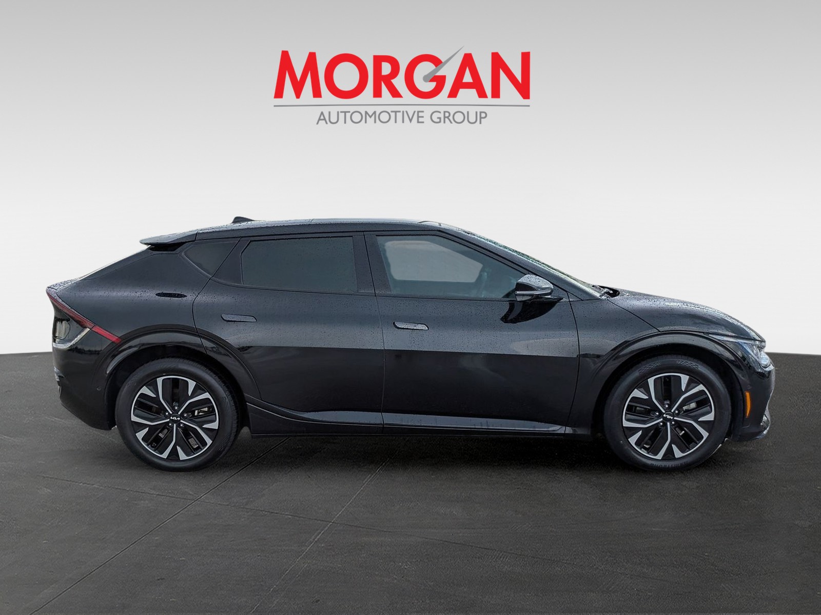 Certified Used 2024 Aurora Black Pearl Kia GT-Line image 3