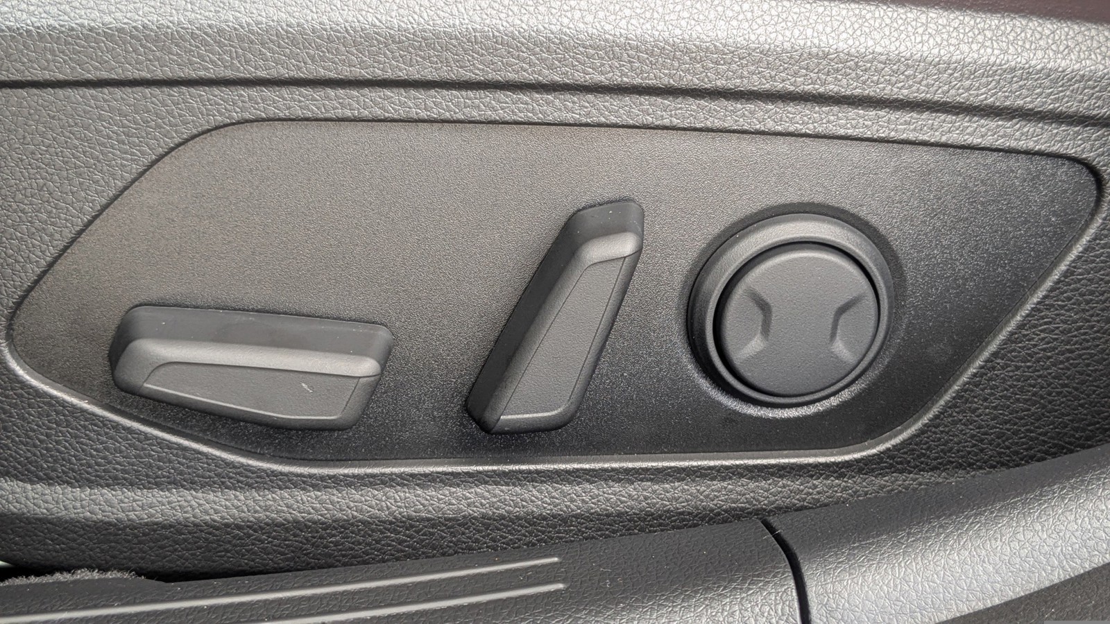 New 2026 Steel Matte Gray Kia GT-Line image 22