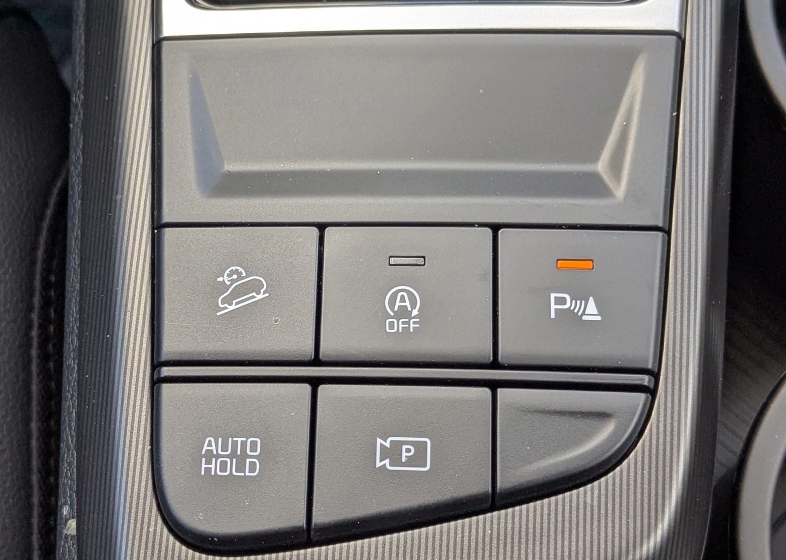 New 2026 Glacial White Pearl Kia SX-Prestige image 25