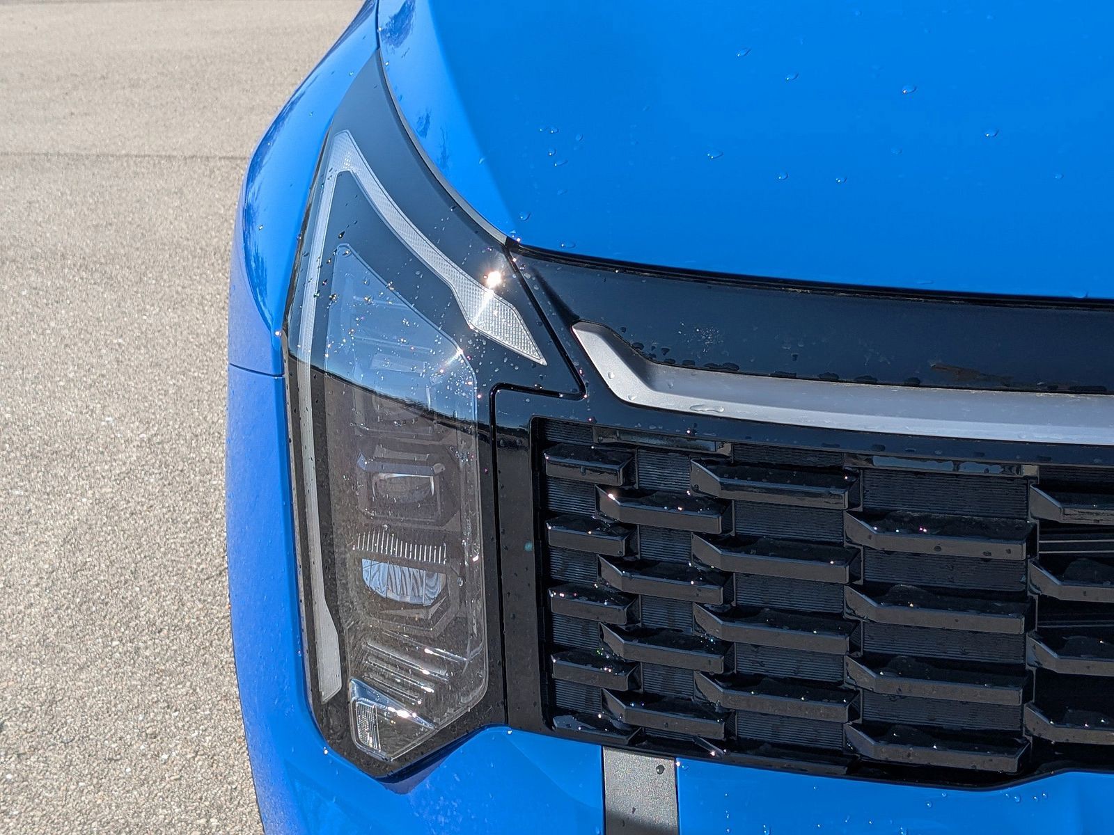New 2026 Nebular Blue Kia EX image 10