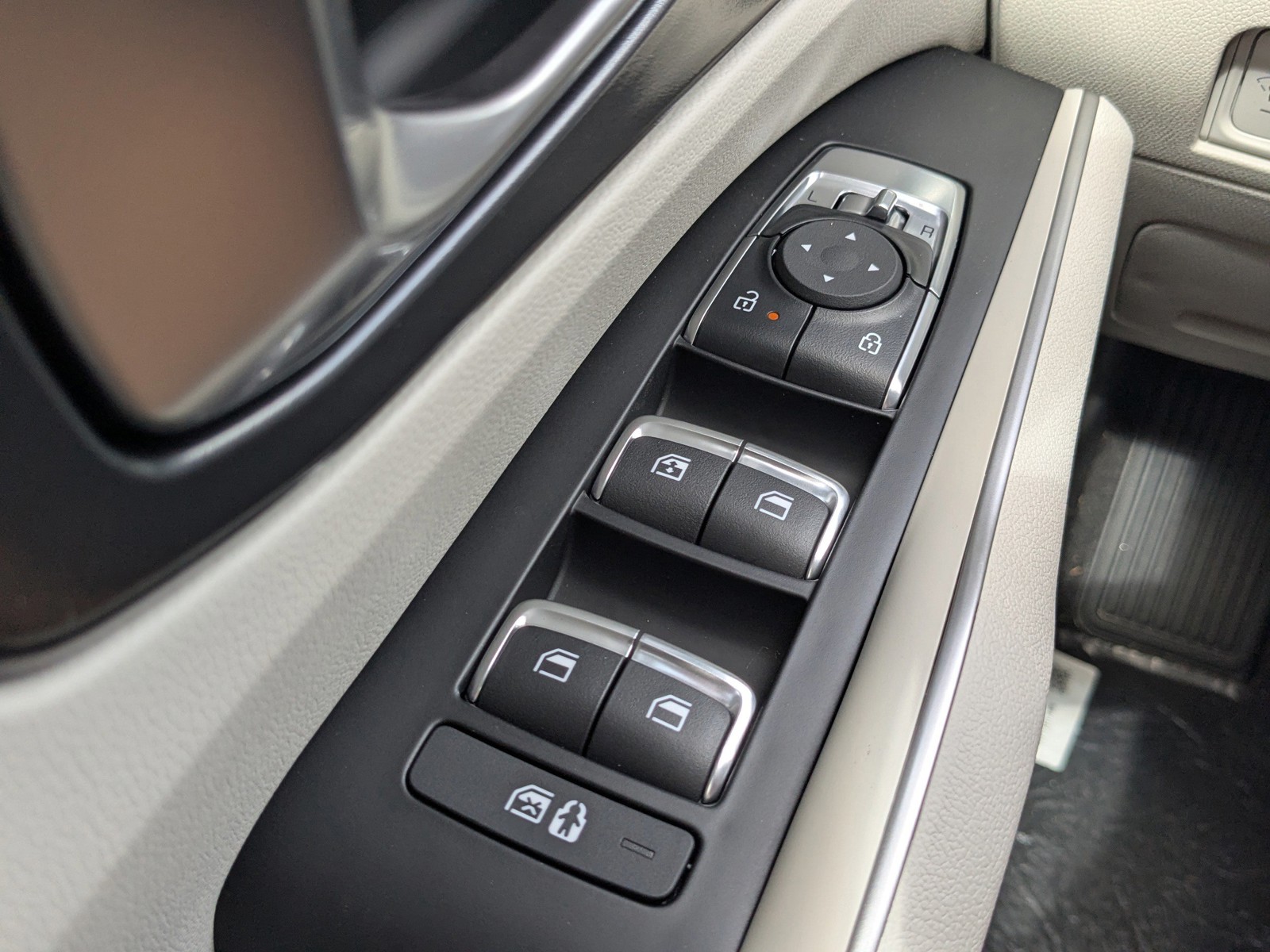 New 2026 Panthera Metal Kia EX image 32
