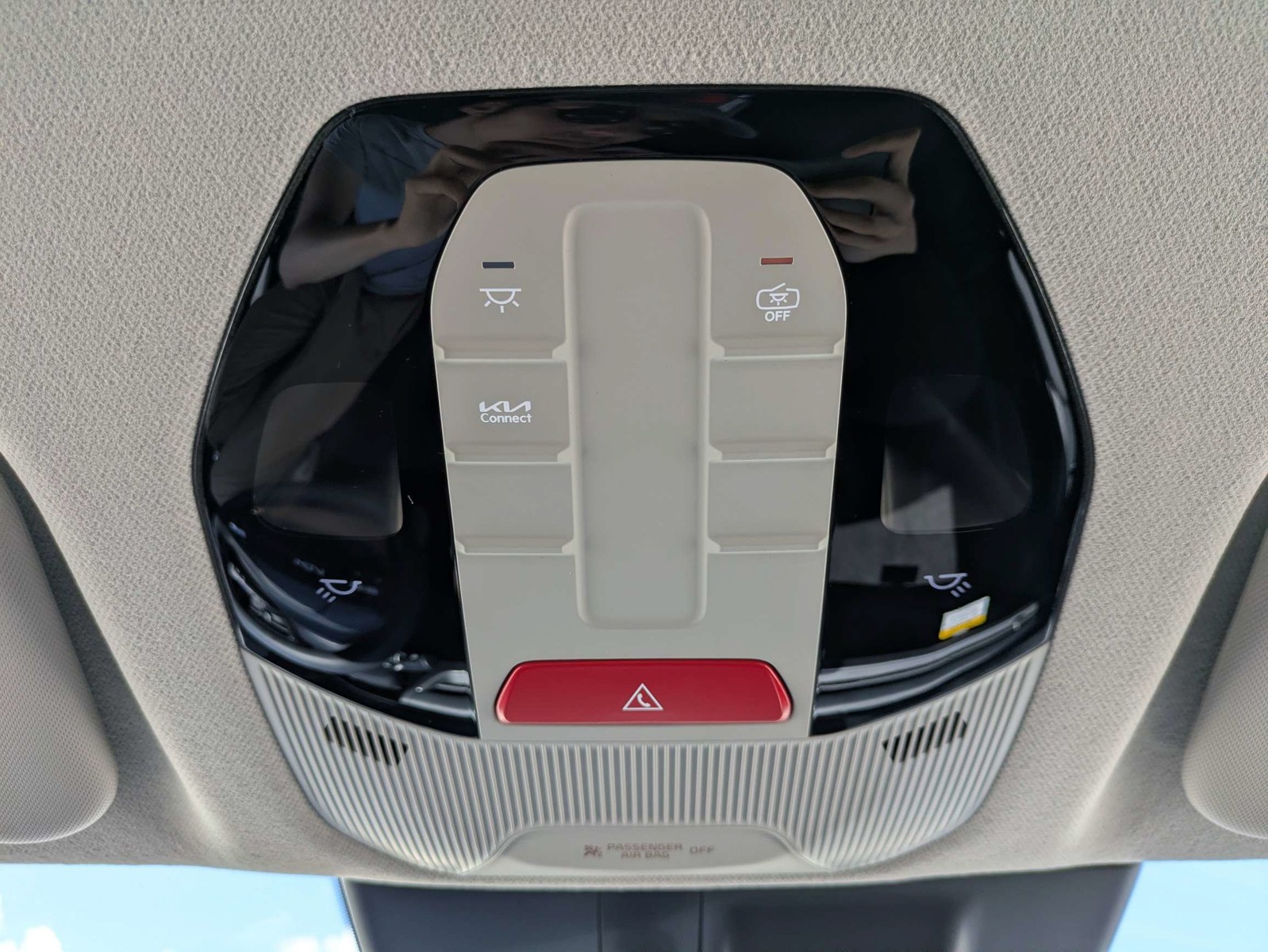 New 2026 Deep Sea Blue Kia LXS image 21