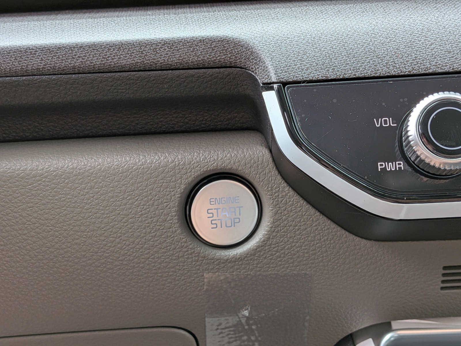 New 2026 Ivory Silver Kia EX image 35