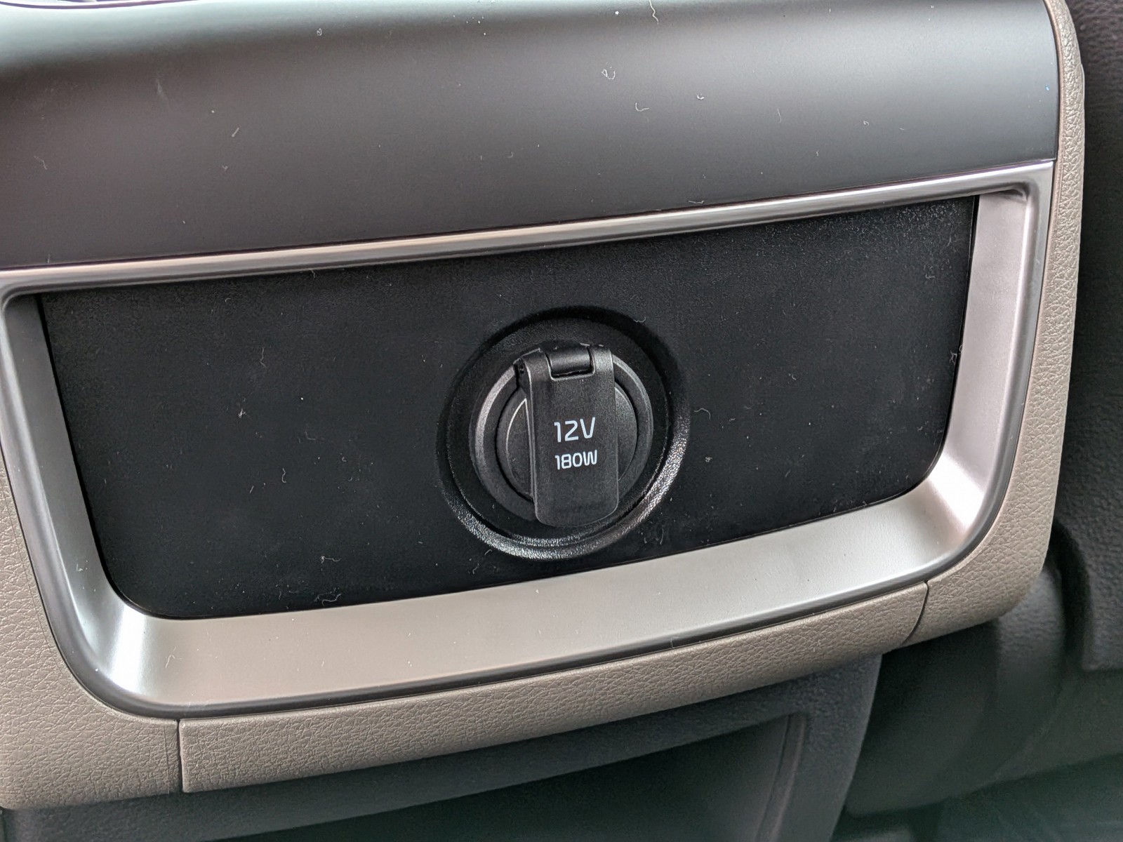 New 2026 Ivory Silver Kia EX image 19