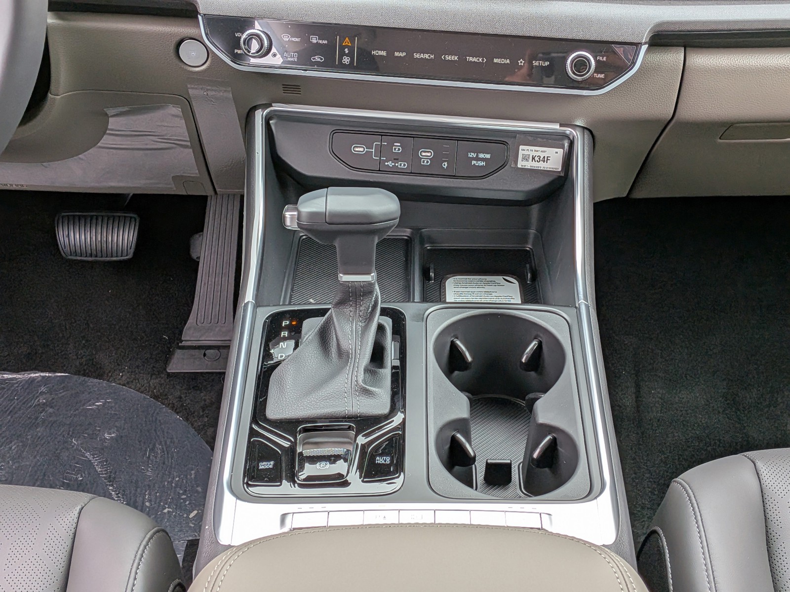 New 2026 Ivory Silver Kia EX image 25